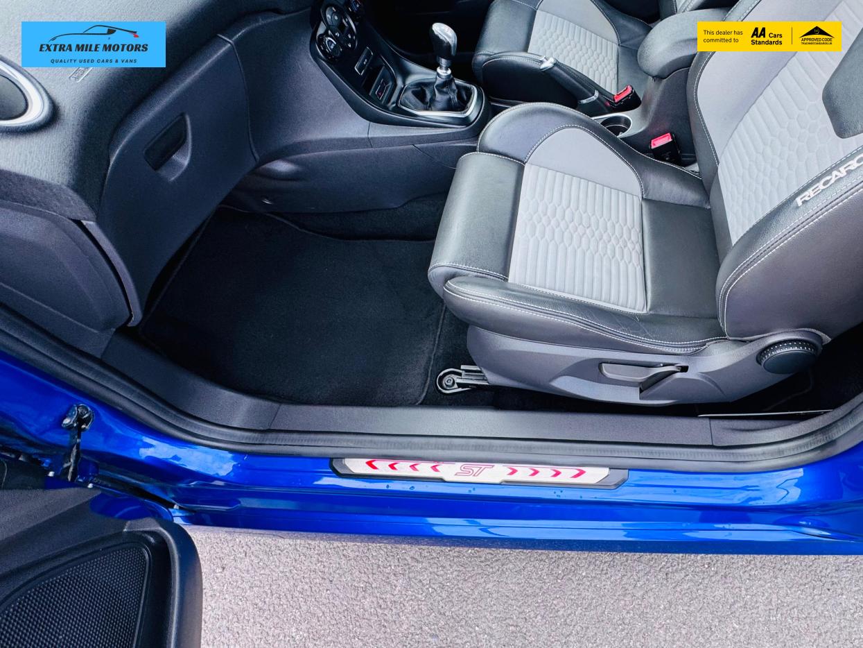 Ford Fiesta 1.6T EcoBoost ST-3 Hatchback 3dr Petrol Manual Euro 6 (182 ps)
