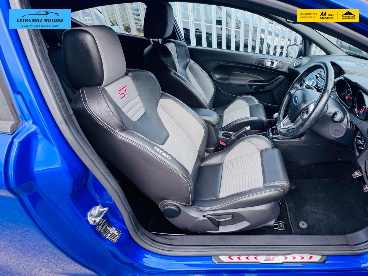Ford Fiesta 1.6T EcoBoost ST-3 Hatchback 3dr Petrol Manual Euro 6 (182 ps)