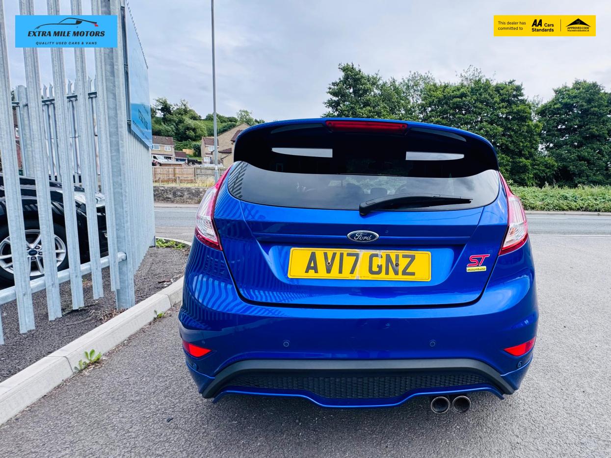Ford Fiesta 1.6T EcoBoost ST-3 Hatchback 3dr Petrol Manual Euro 6 (182 ps)
