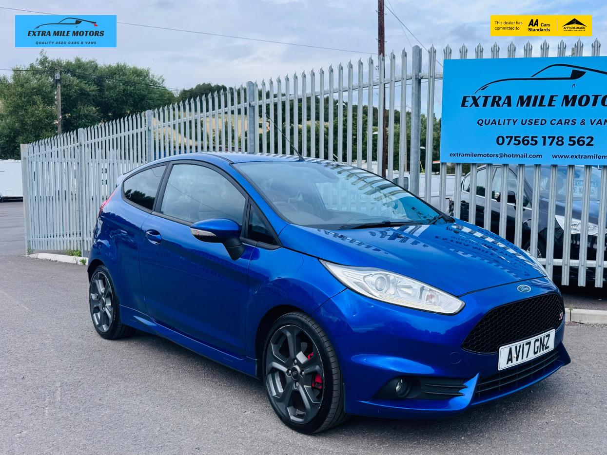 Ford Fiesta 1.6T EcoBoost ST-3 Hatchback 3dr Petrol Manual Euro 6 (182 ps)