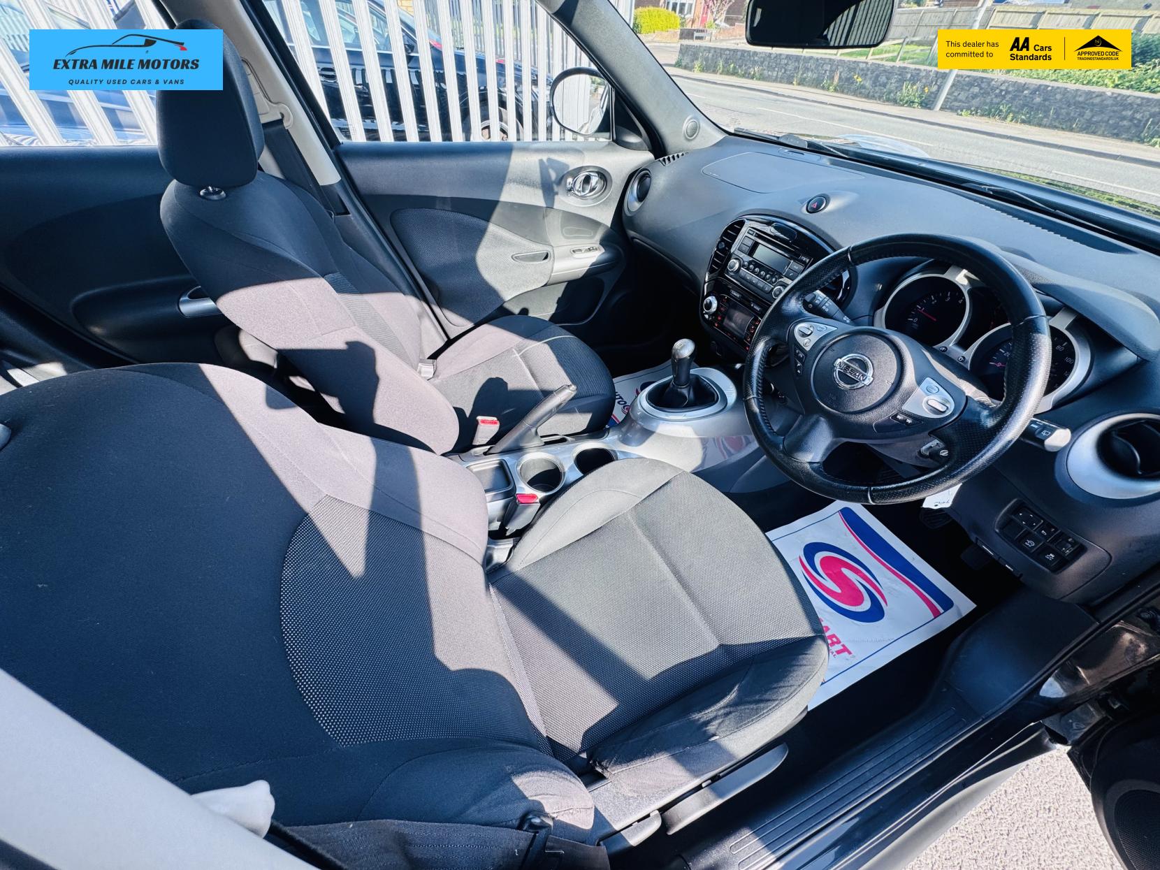 Nissan Juke 1.6 Acenta SUV 5dr Petrol Manual Euro 5 (s/s) (117 ps)