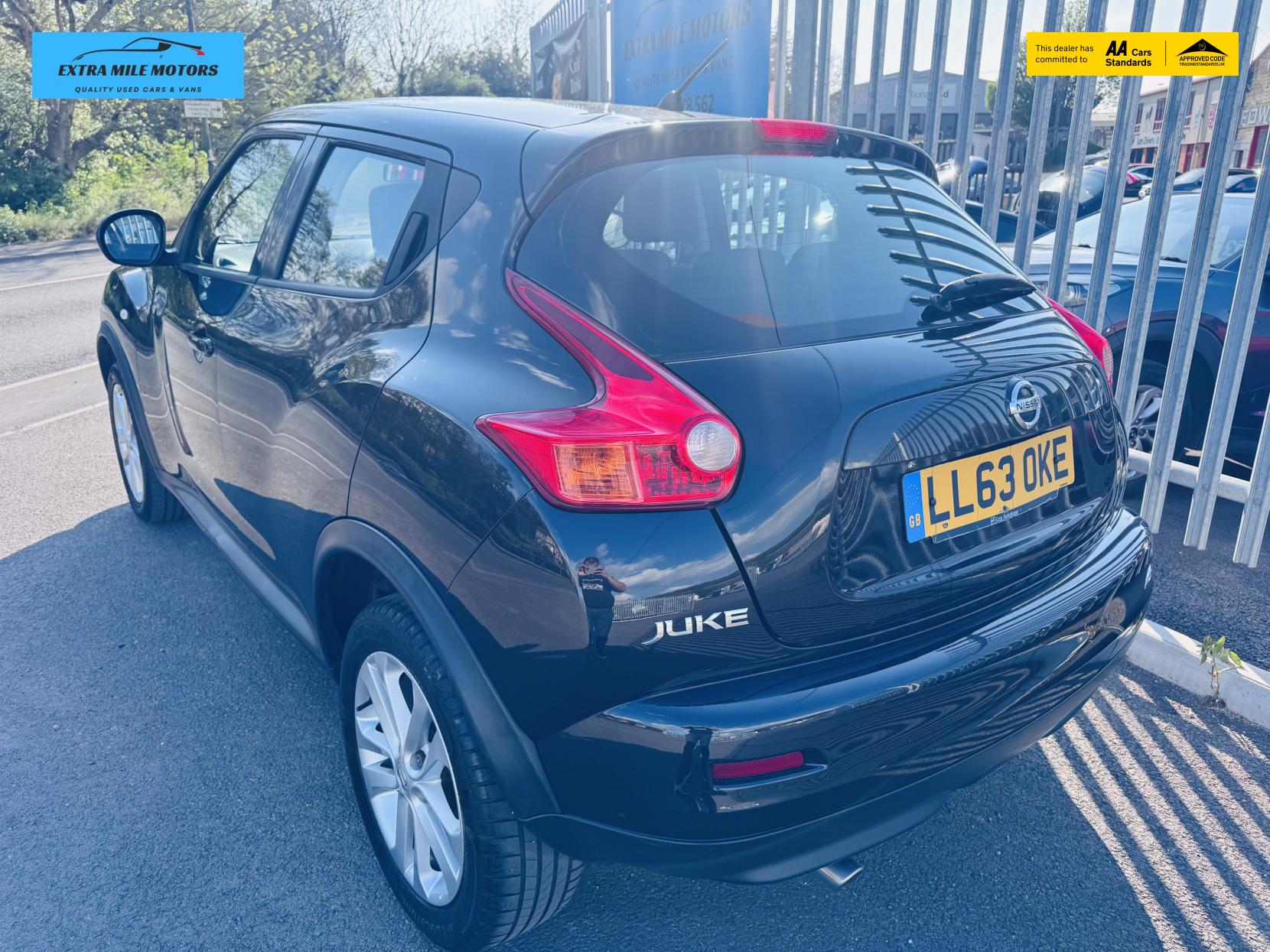 Nissan Juke 1.6 Acenta SUV 5dr Petrol Manual Euro 5 (s/s) (117 ps)
