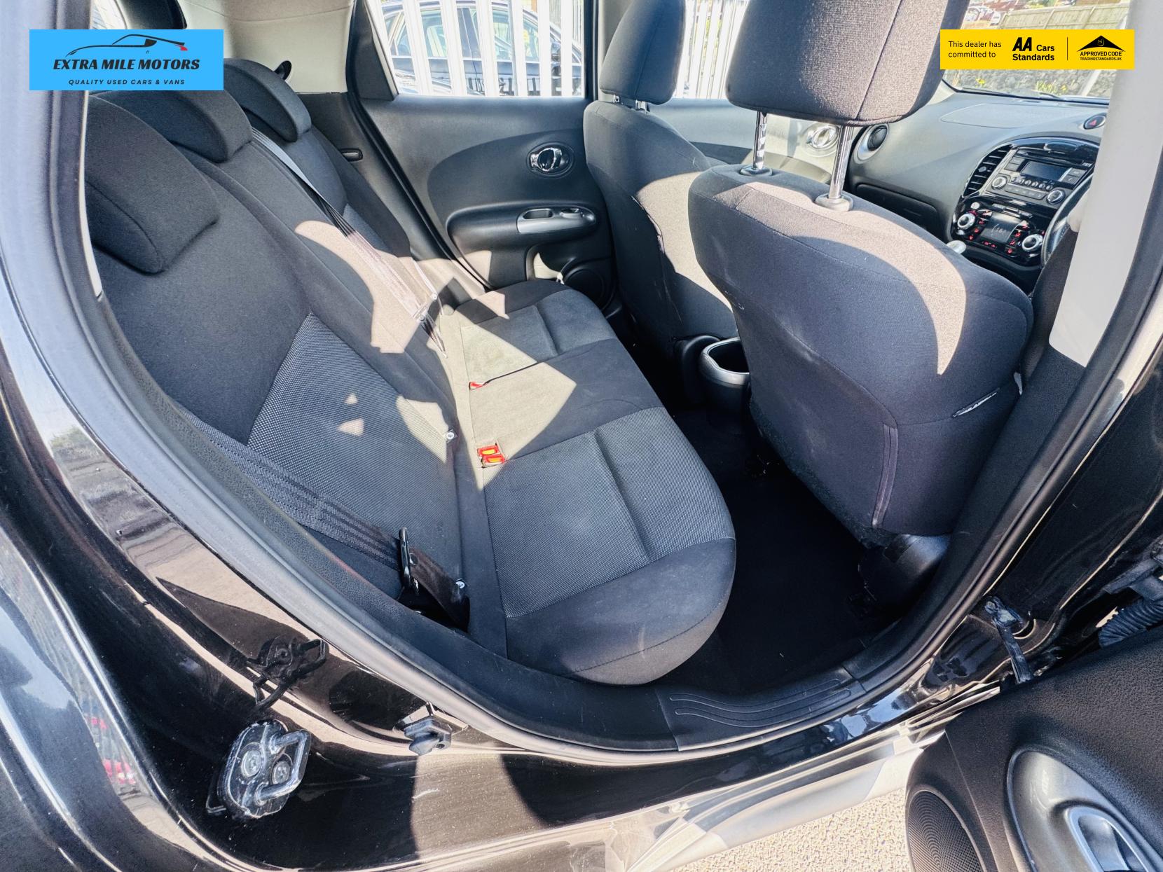 Nissan Juke 1.6 Acenta SUV 5dr Petrol Manual Euro 5 (s/s) (117 ps)