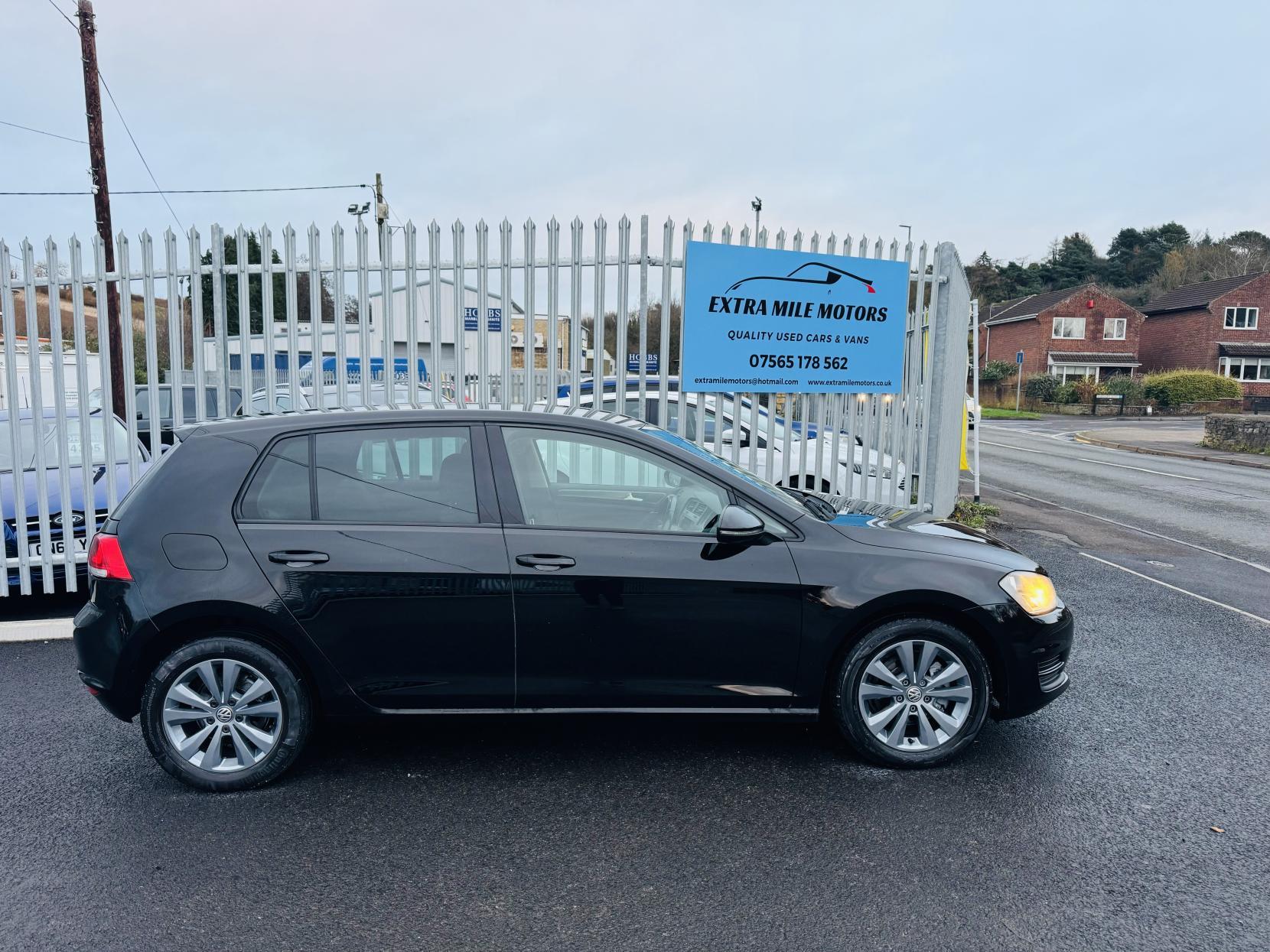 Volkswagen Golf 1.6 TDI BlueMotion Tech SE Hatchback 5dr Diesel Manual Euro 5 (s/s) (105 ps)