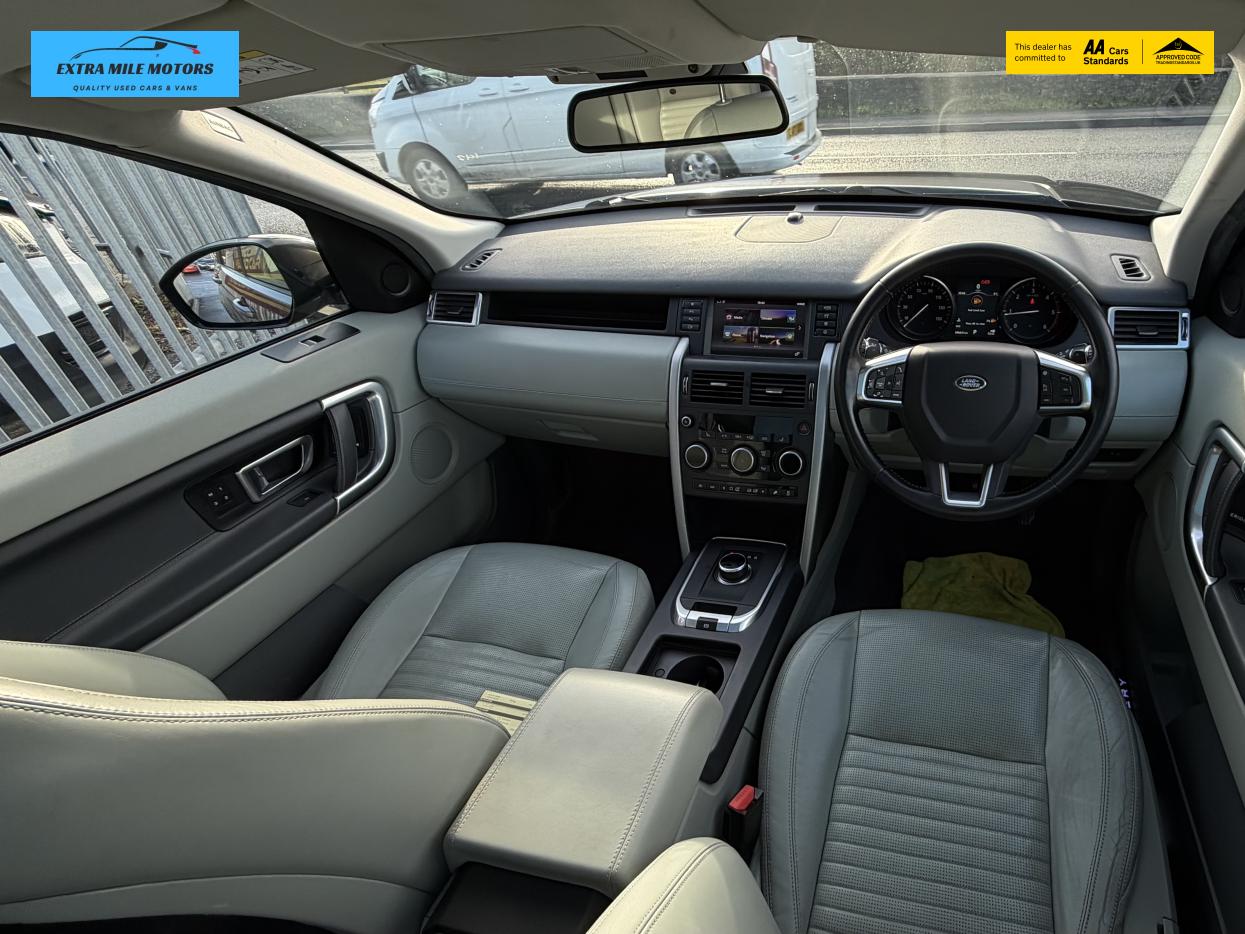 Land Rover Discovery Sport 2.0 TD4 HSE Luxury SUV 5dr Diesel Auto 4WD Euro 6 (s/s) (180 ps)