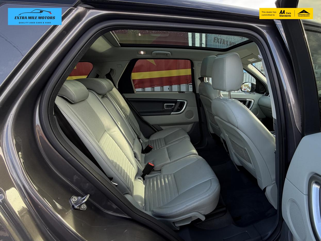 Land Rover Discovery Sport 2.0 TD4 HSE Luxury SUV 5dr Diesel Auto 4WD Euro 6 (s/s) (180 ps)