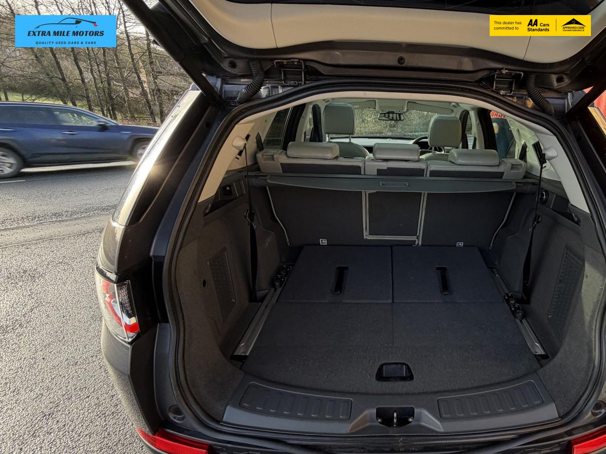 Land Rover Discovery Sport 2.0 TD4 HSE Luxury SUV 5dr Diesel Auto 4WD Euro 6 (s/s) (180 ps)