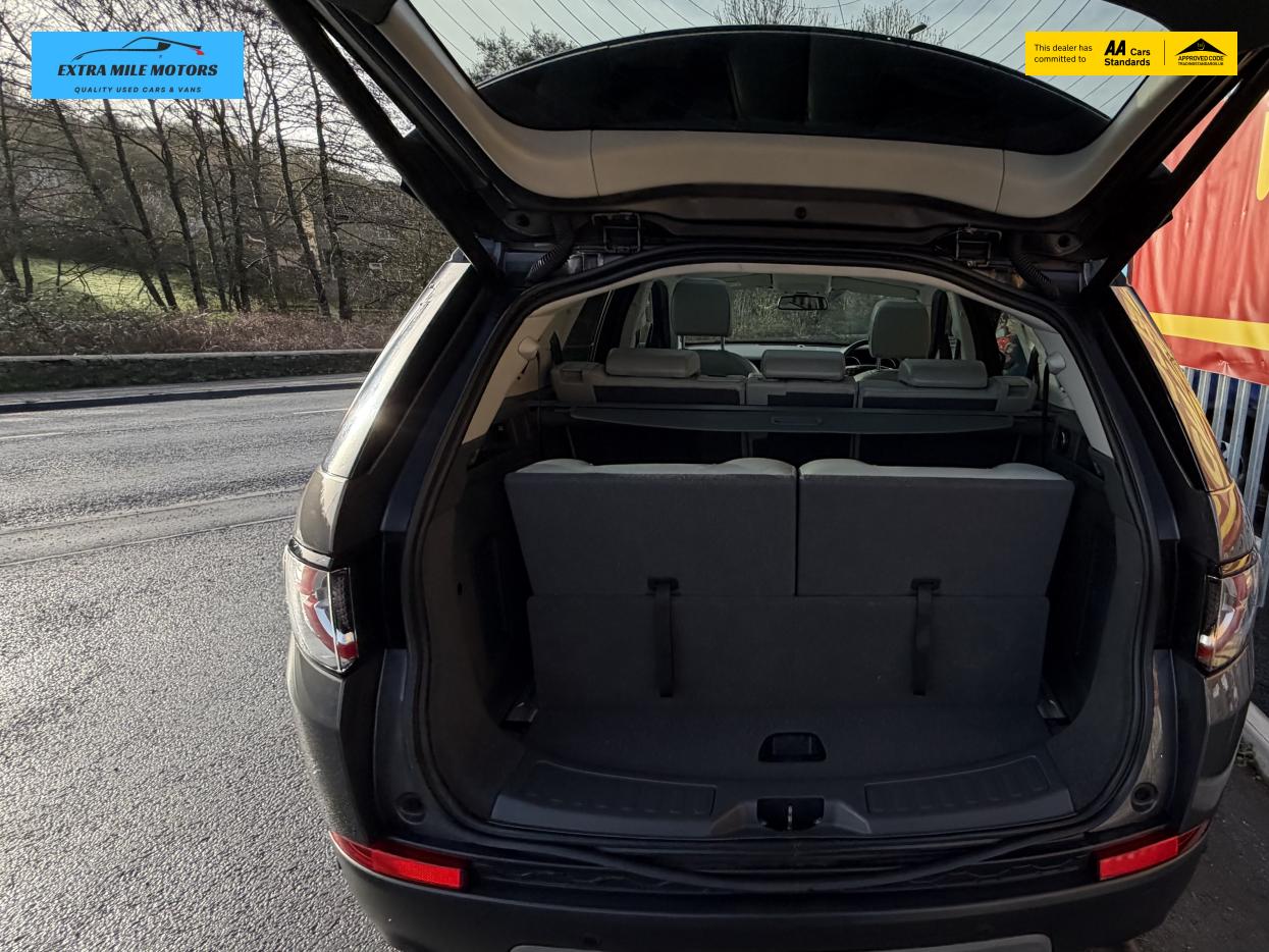 Land Rover Discovery Sport 2.0 TD4 HSE Luxury SUV 5dr Diesel Auto 4WD Euro 6 (s/s) (180 ps)