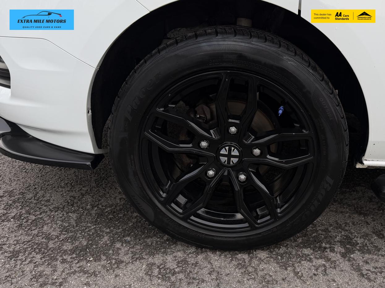 Ford Transit Custom 2.0 300 EcoBlue Limited Crew Van Double Cab 5dr Diesel Manual L1 H1 Euro 6 (6 Seat) (130 ps)