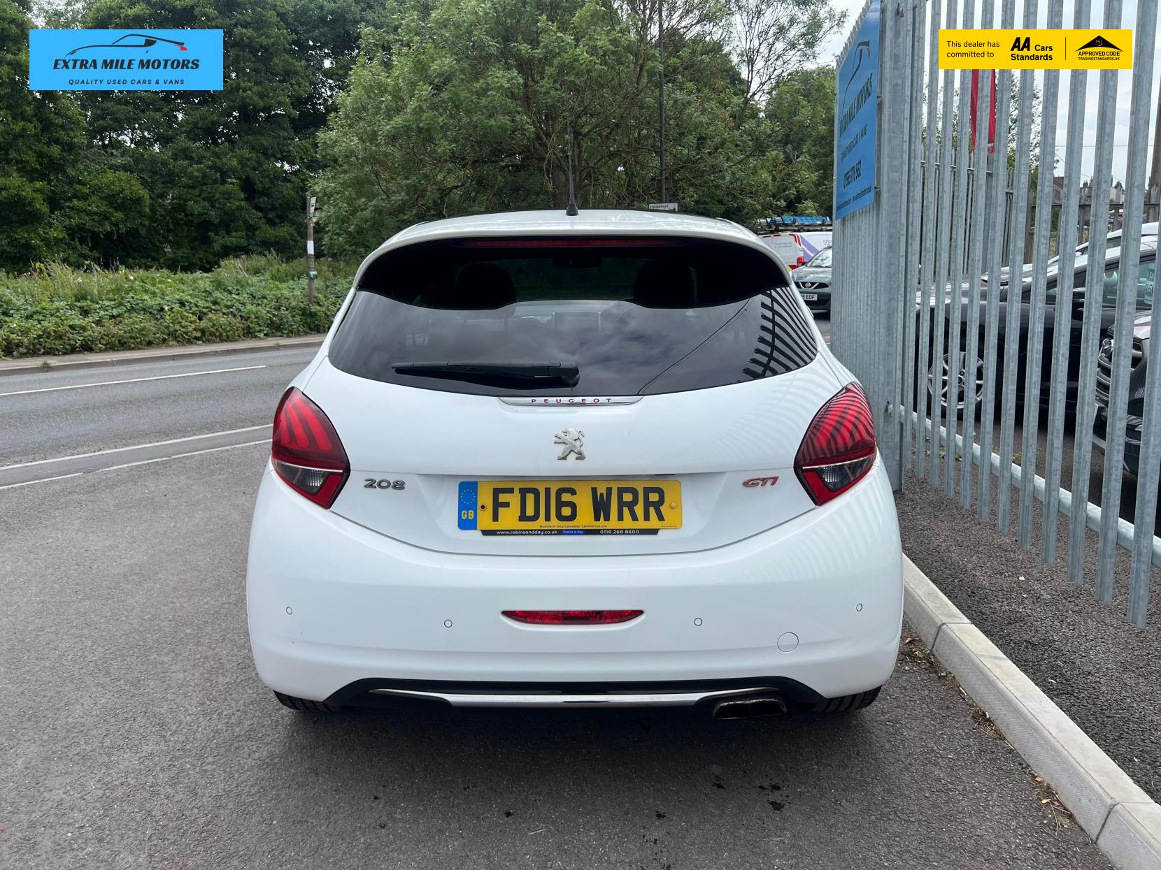 Peugeot 208 1.6 THP GTi Prestige Hatchback 3dr Petrol Manual Euro 6 (s/s) (208 ps)
