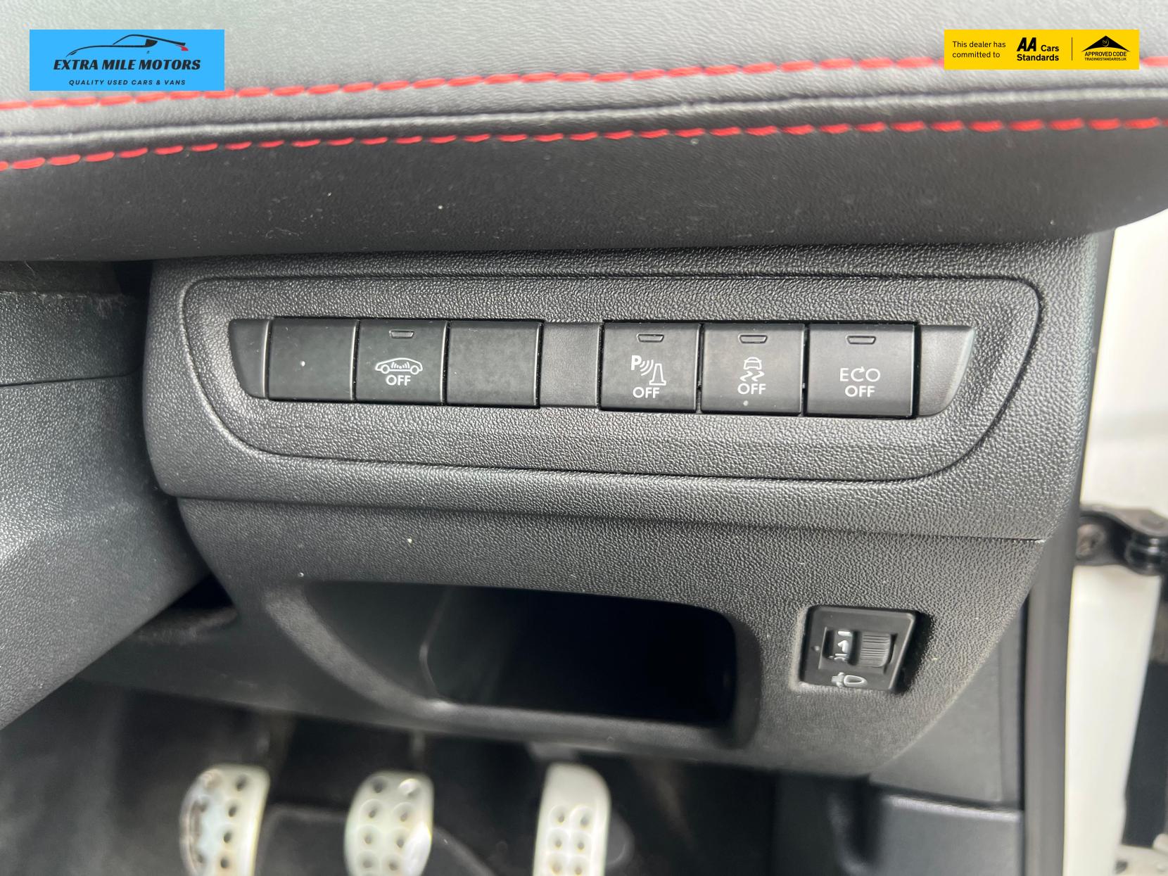 Peugeot 208 1.6 THP GTi Prestige Hatchback 3dr Petrol Manual Euro 6 (s/s) (208 ps)