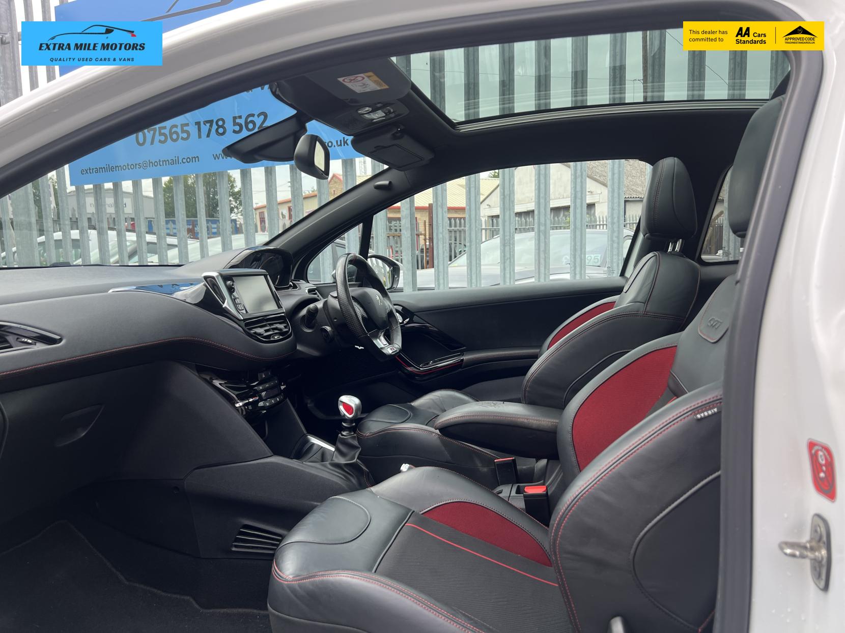 Peugeot 208 1.6 THP GTi Prestige Hatchback 3dr Petrol Manual Euro 6 (s/s) (208 ps)