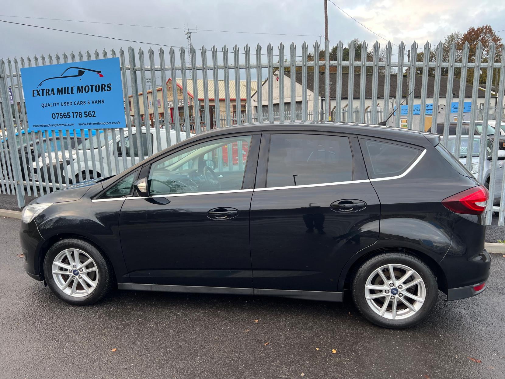 Ford C-Max 1.0T EcoBoost Zetec MPV 5dr Petrol Manual Euro 6 (s/s) (125 ps)