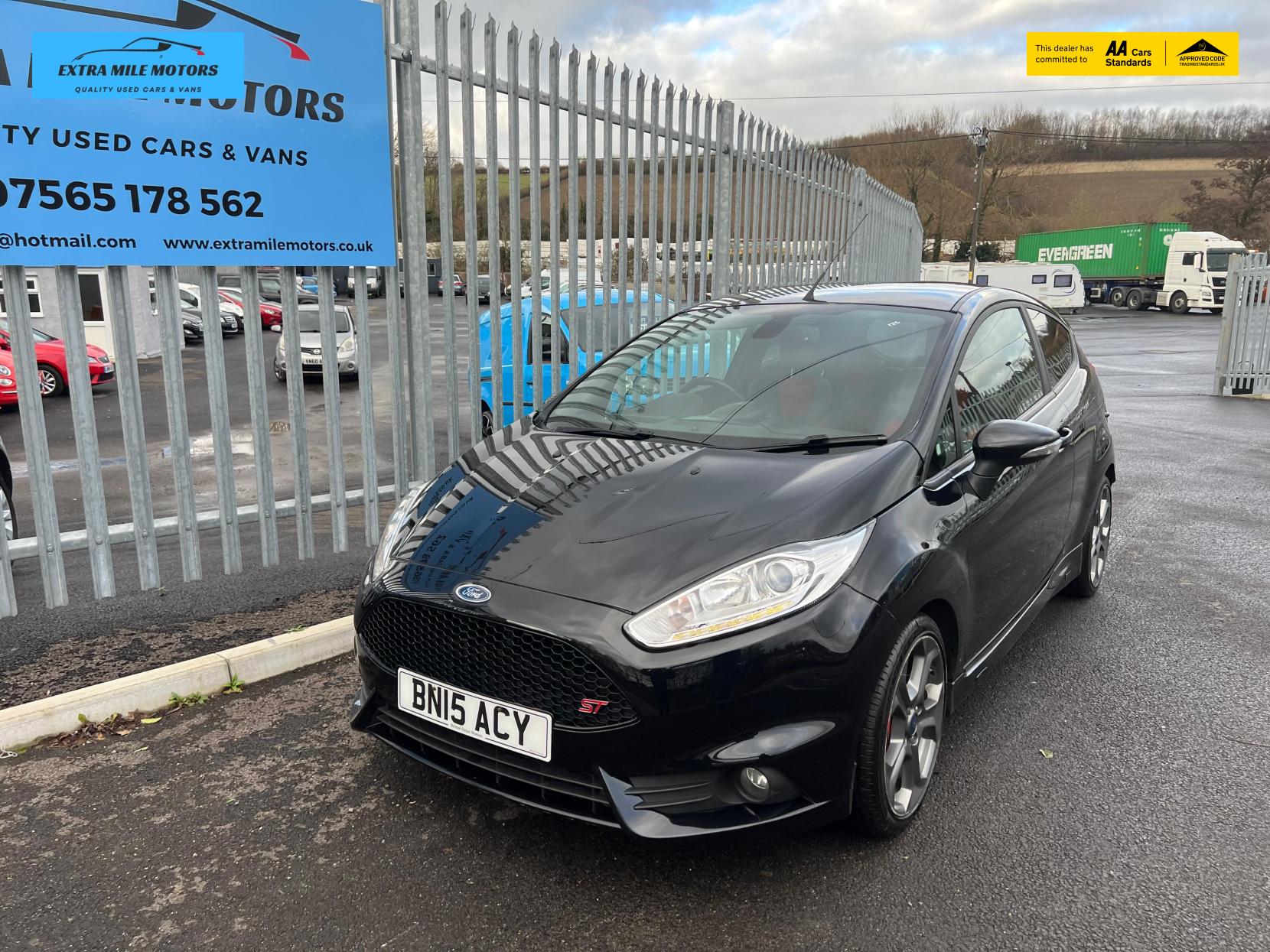 Ford Fiesta 1.6T EcoBoost ST-3 Hatchback 3dr Petrol Manual Euro 6 (182 ps)