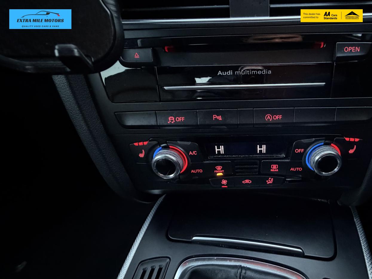 Audi A4 Avant 2.0 TDI ultra SE Technik Estate 5dr Diesel Manual Euro 6 (s/s) (163 ps)