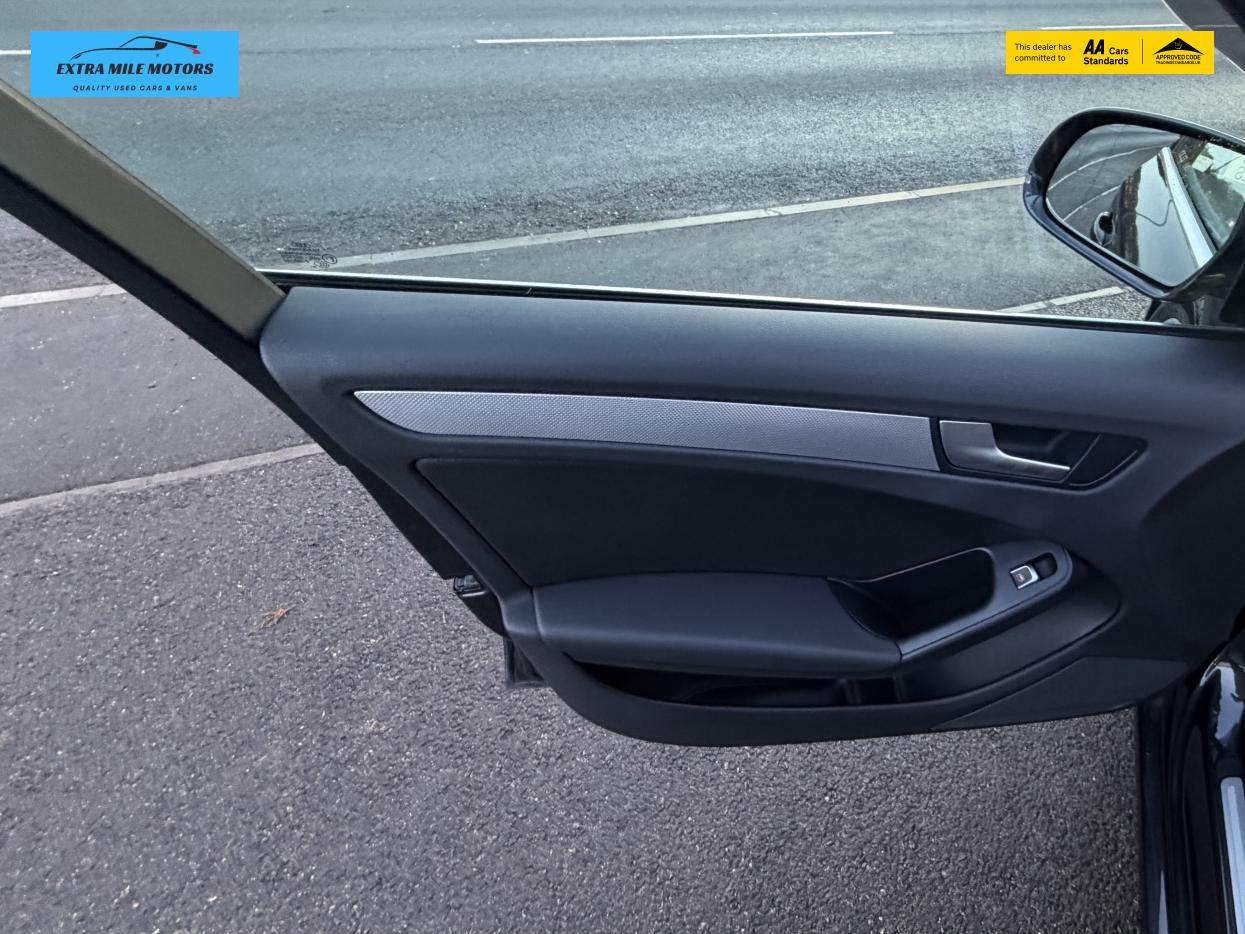 Audi A4 Avant 2.0 TDI ultra SE Technik Estate 5dr Diesel Manual Euro 6 (s/s) (163 ps)