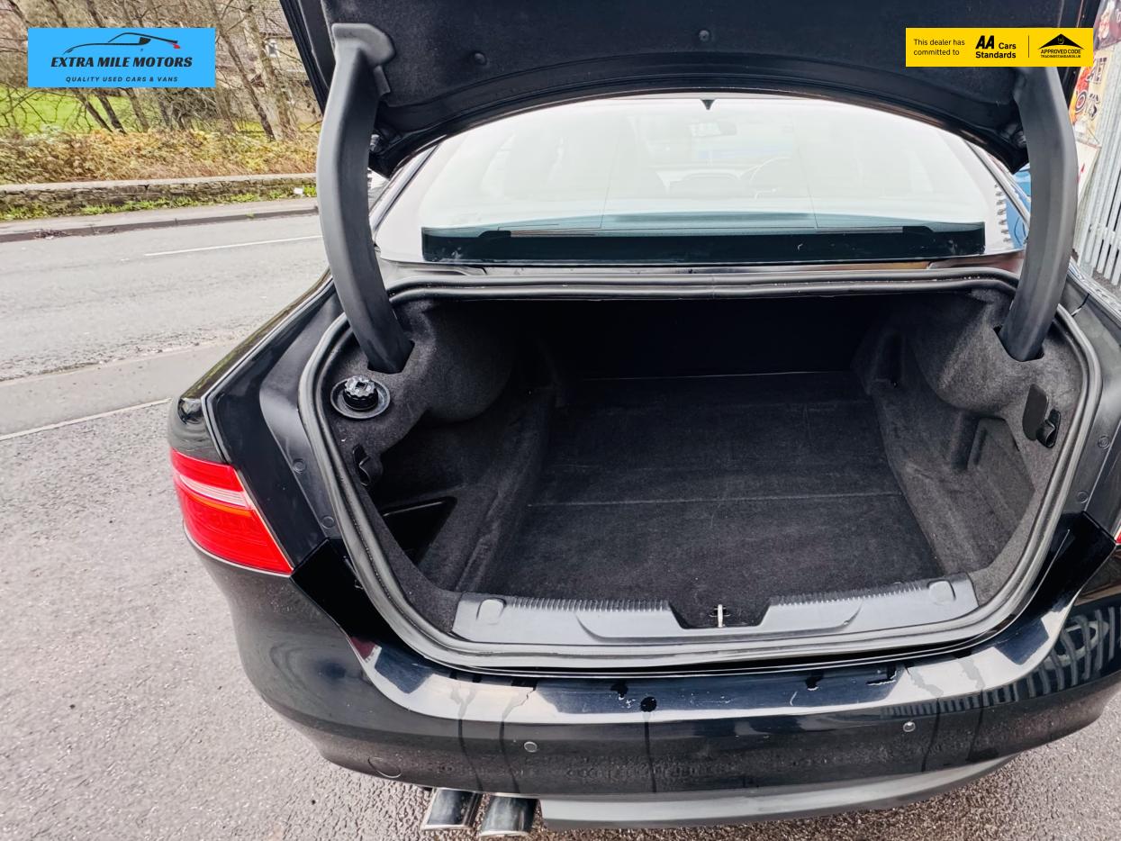 Jaguar XE 2.0d R-Sport Saloon 4dr Diesel Auto Euro 6 (s/s) (180 ps)