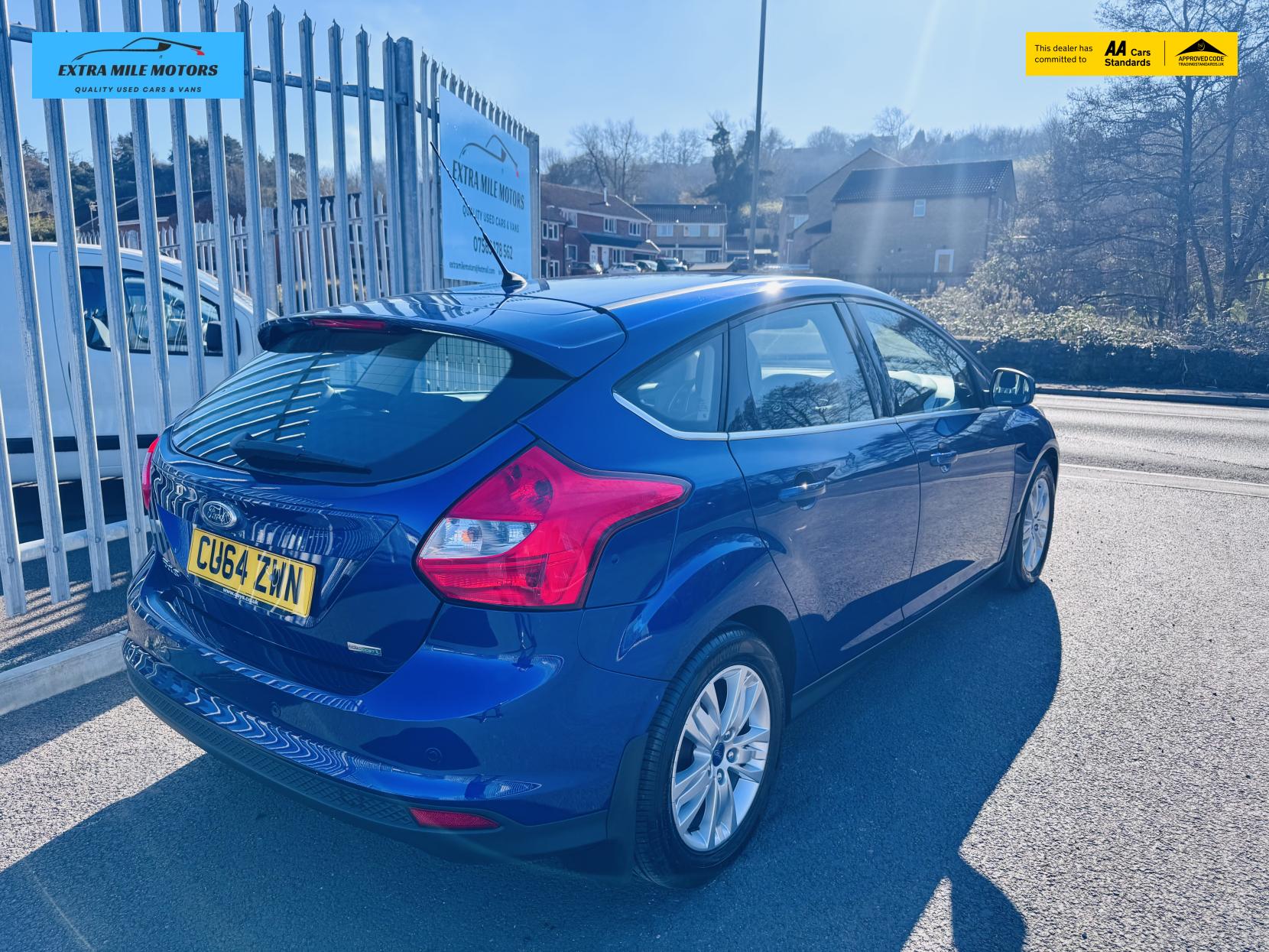 Ford Focus 1.0T EcoBoost Titanium Navigator Hatchback 5dr Petrol Manual Euro 5 (s/s) (125 ps)