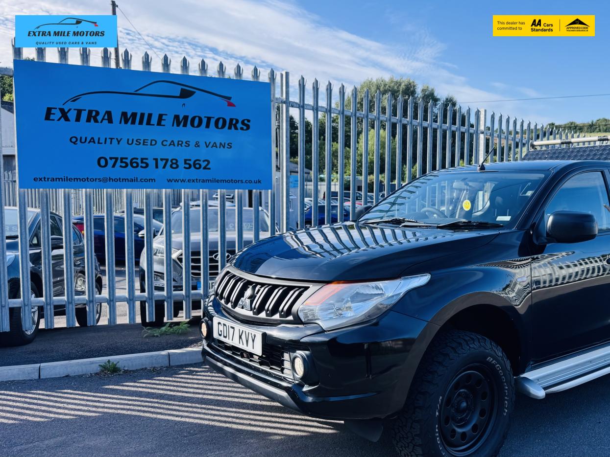 Mitsubishi L200 2.4 DI-D CC 4Life Pickup Double Cab 4dr Diesel Manual 4WD Euro 6 (s/s) (151 ps)
