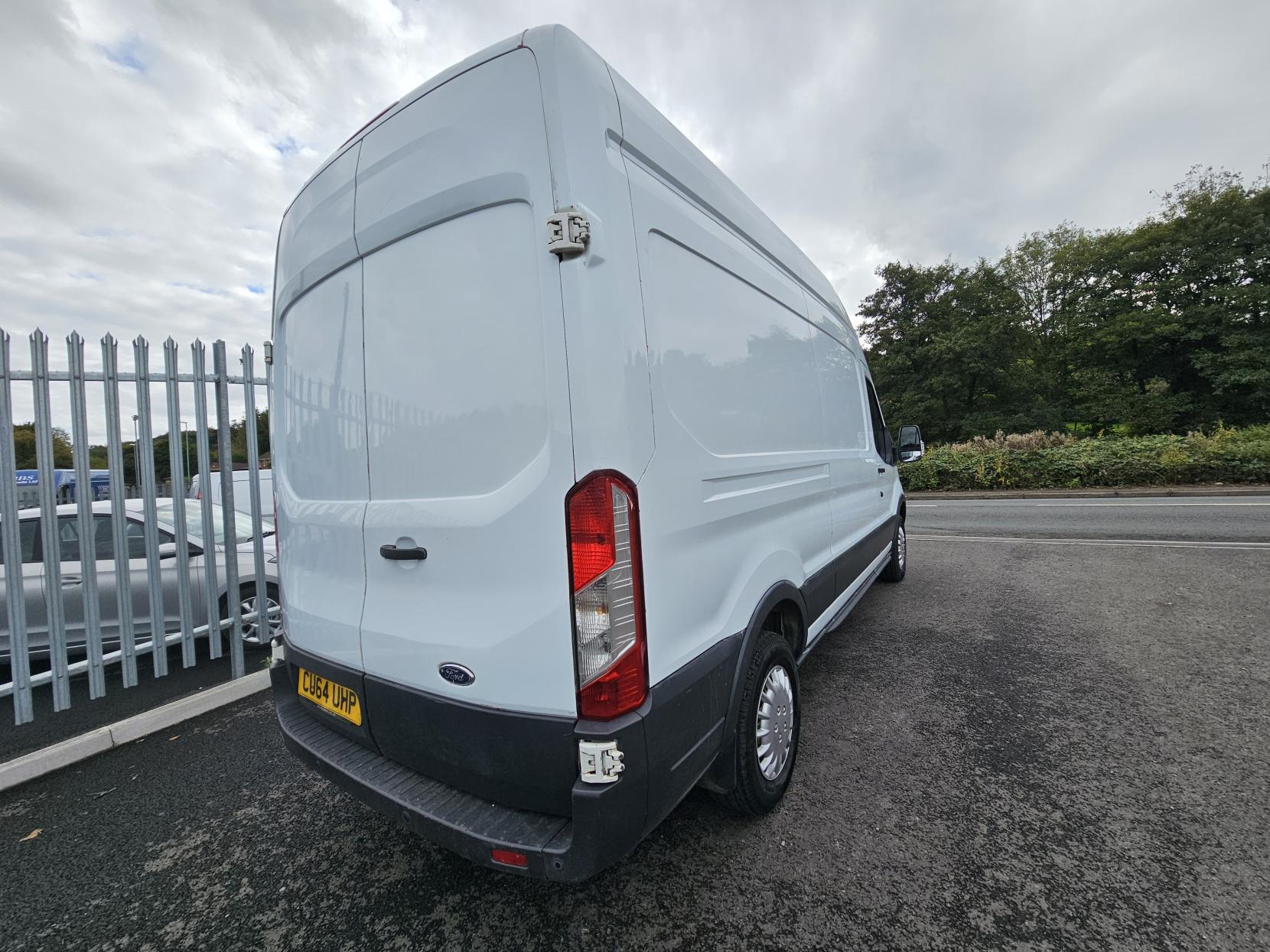 Ford Transit 2.2 TDCi 350 Trend RWD L3 H3 Euro 5 5dr