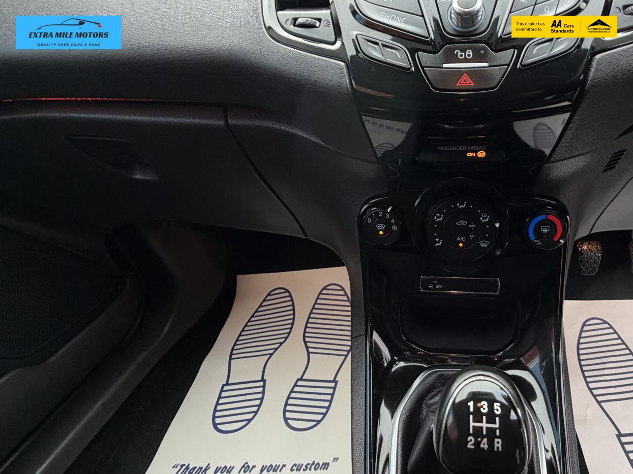 Ford Fiesta 1.0T EcoBoost Zetec Hatchback 3dr Petrol Manual Euro 6 (s/s) (100 ps)