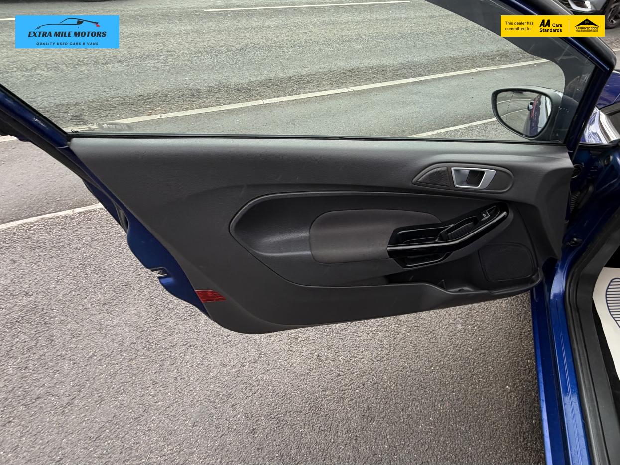 Ford Fiesta 1.0T EcoBoost Zetec Hatchback 3dr Petrol Manual Euro 6 (s/s) (100 ps)