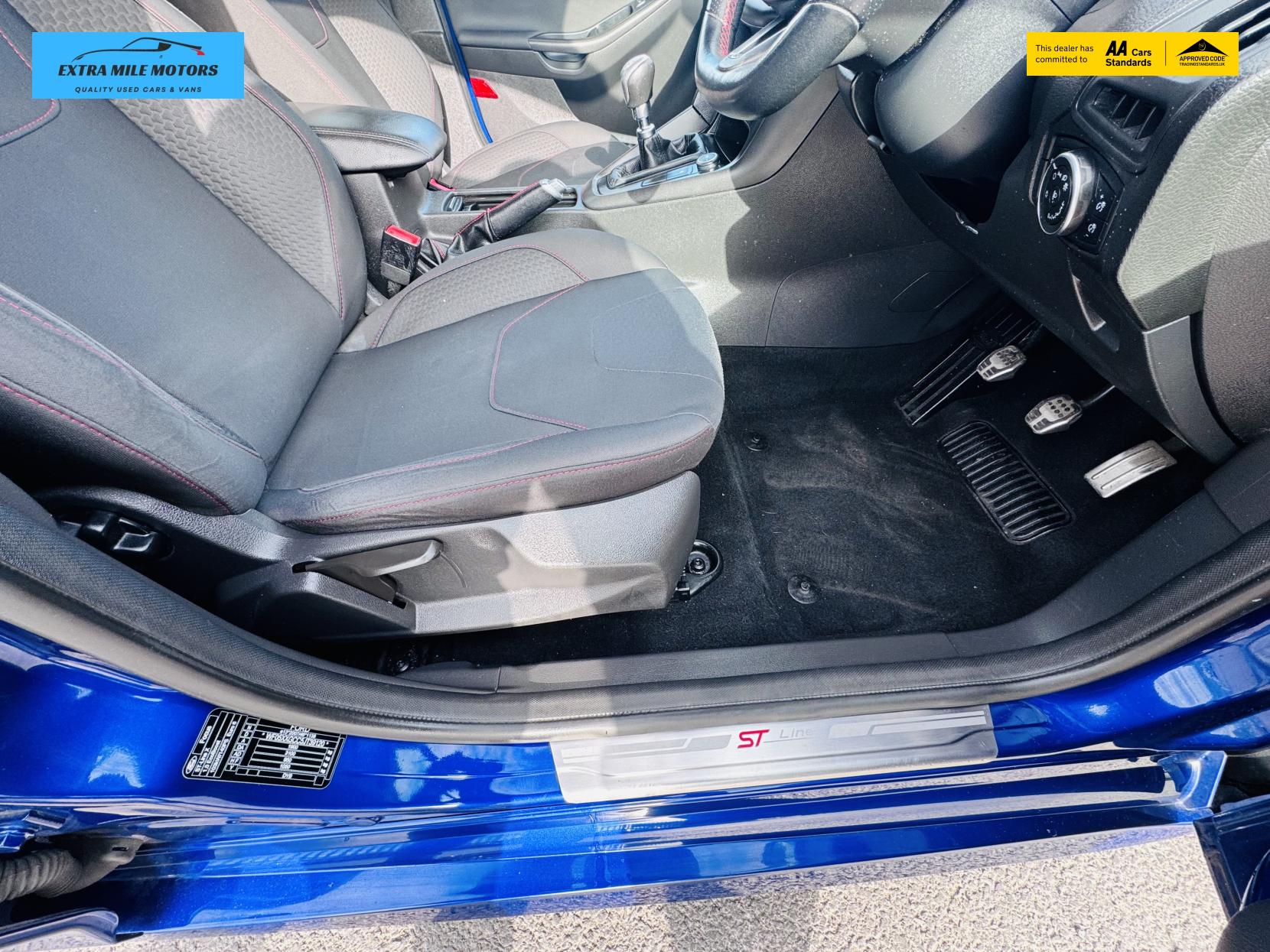 Ford Focus 1.0T EcoBoost ST-Line X Hatchback 5dr Petrol Manual Euro 6 (s/s) (140 ps)