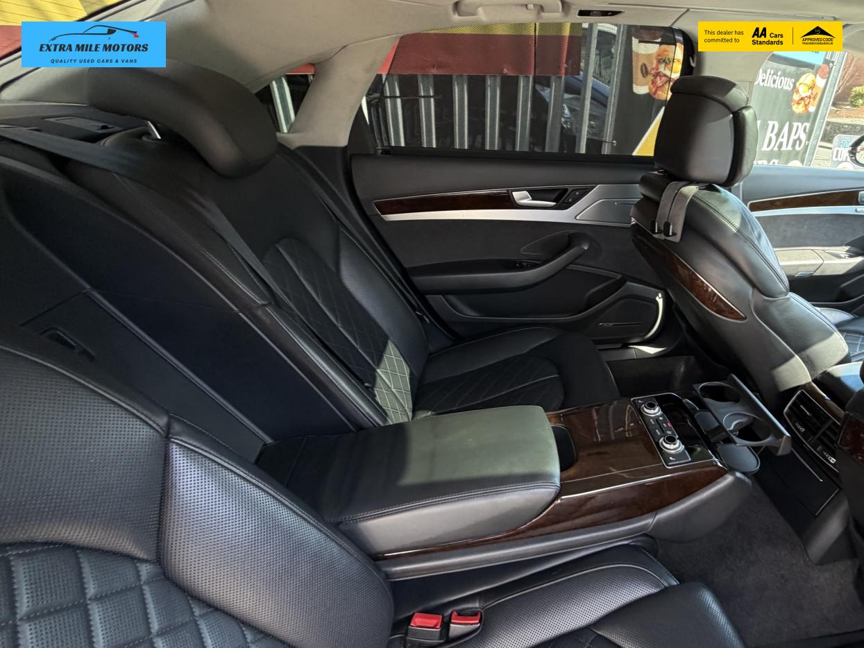 Audi A8 3.0 TDI V6 Sport Executive Saloon 4dr Diesel Tiptronic quattro Euro 6 (s/s) LWB (258 ps)