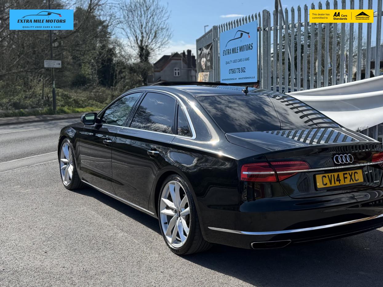 Audi A8 3.0 TDI V6 Sport Executive Saloon 4dr Diesel Tiptronic quattro Euro 6 (s/s) LWB (258 ps)