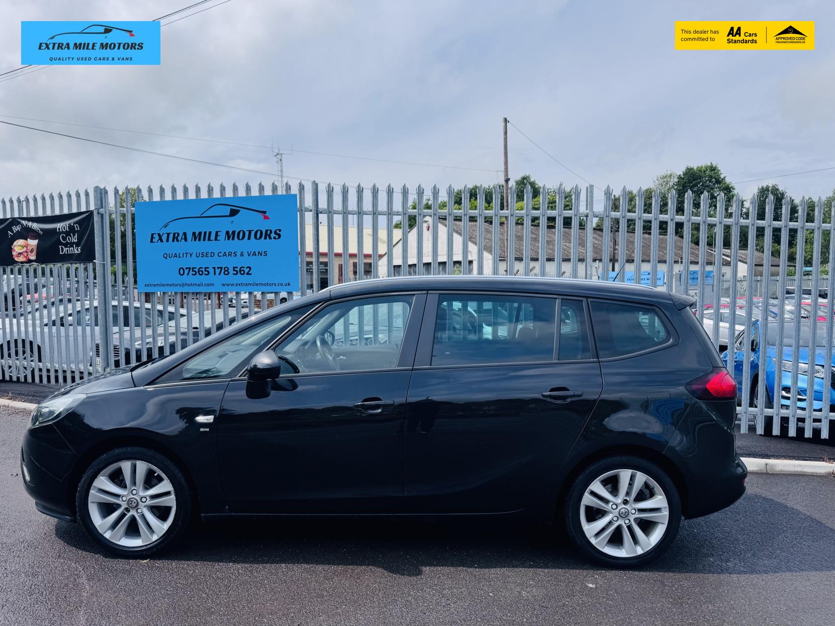 Vauxhall Zafira Tourer 1.4i Turbo SRi MPV 5dr Petrol Manual Euro 6 (140 ps)