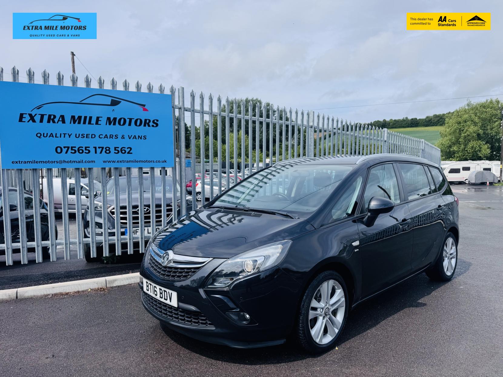 Vauxhall Zafira Tourer 1.4i Turbo SRi MPV 5dr Petrol Manual Euro 6 (140 ps)