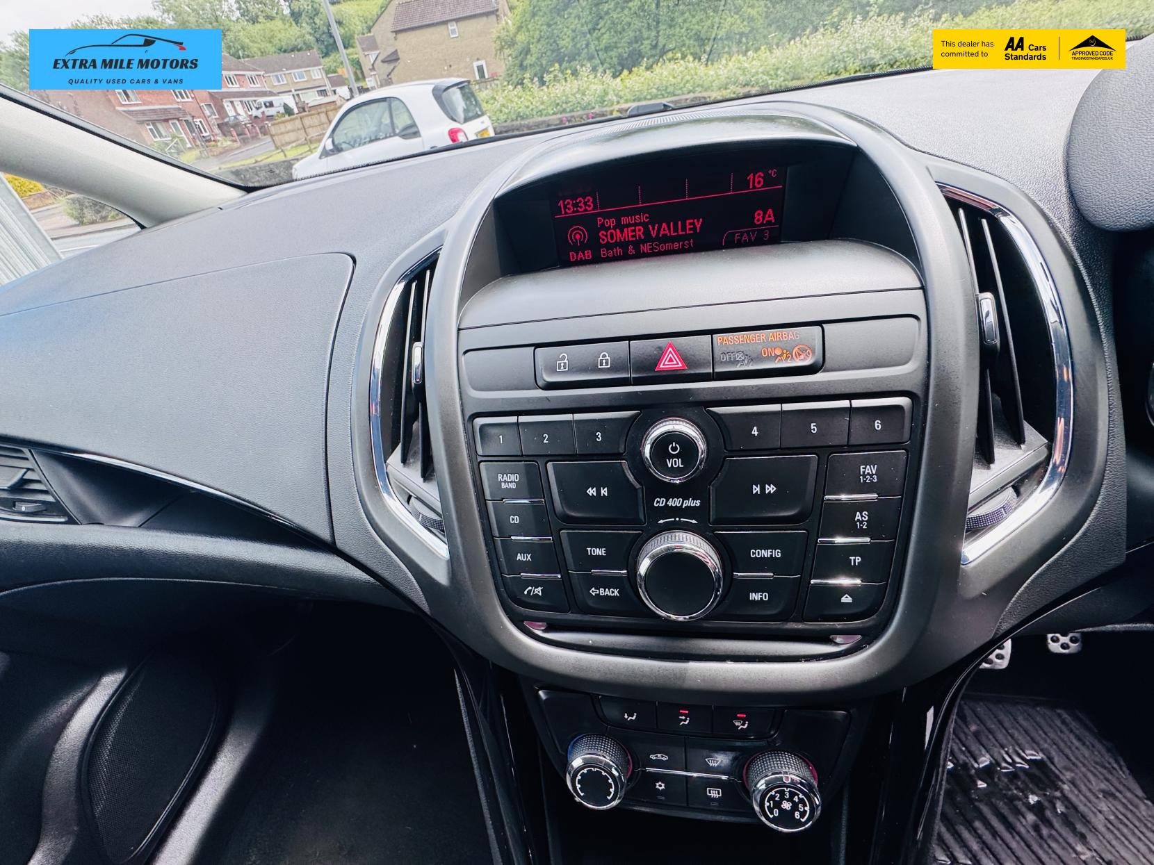 Vauxhall Zafira Tourer 1.4i Turbo SRi MPV 5dr Petrol Manual Euro 6 (140 ps)