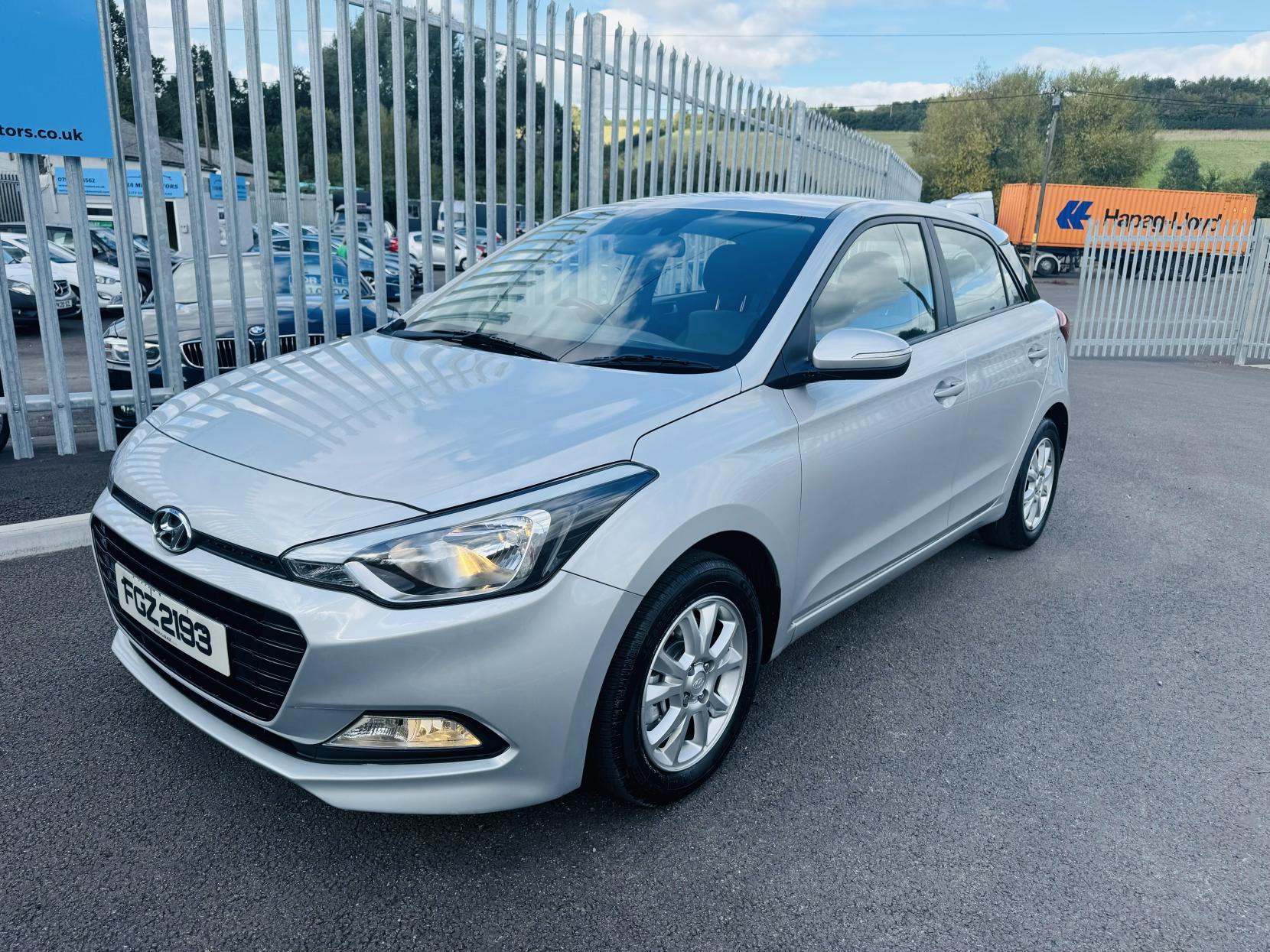 Hyundai i20 1.0 T-GDi SE Hatchback 5dr Petrol Manual Euro 6 (s/s) (100 ps)