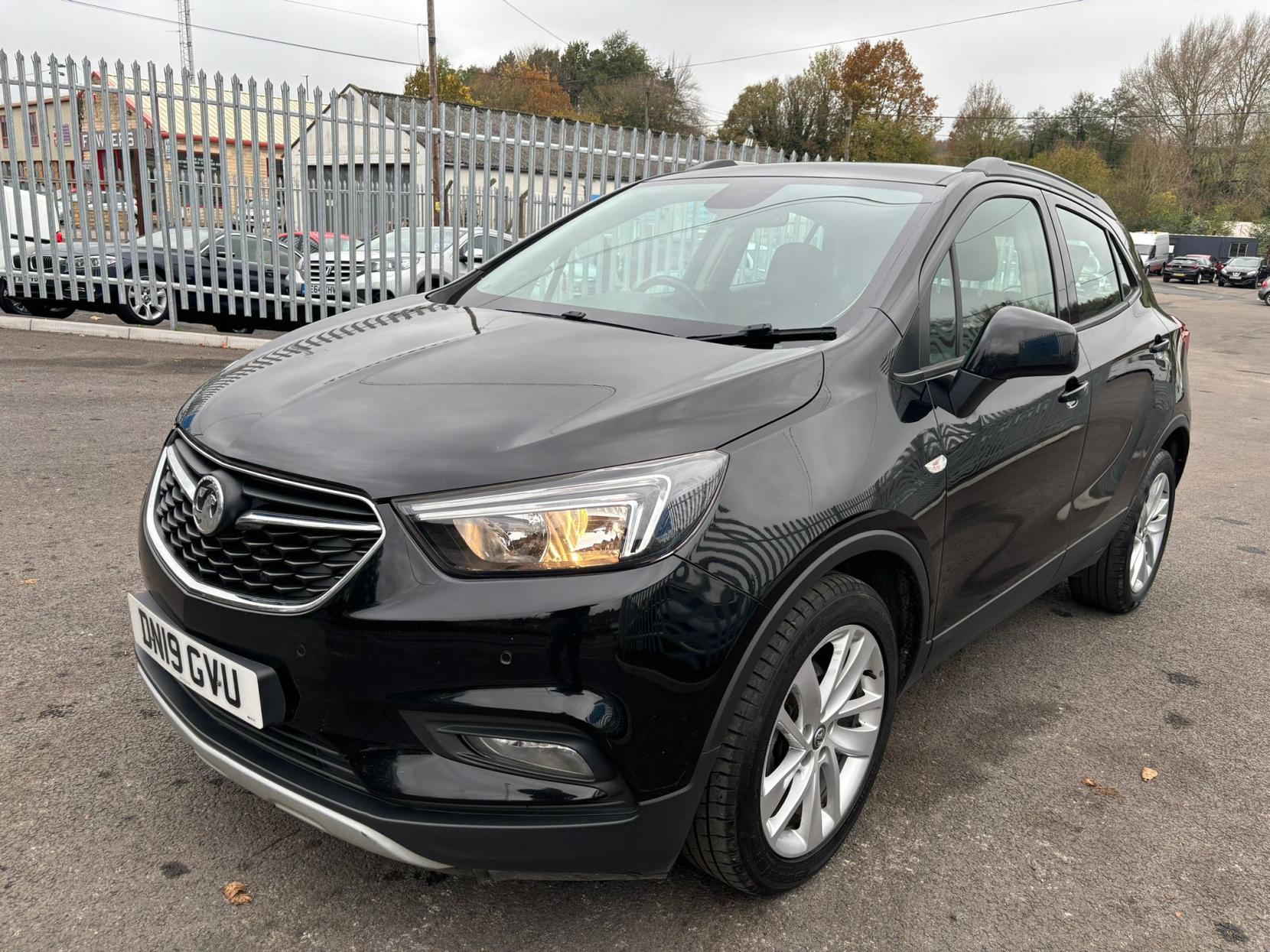 Vauxhall Mokka X 1.4i Turbo ecoTEC Design Nav SUV 5dr Petrol Manual Euro 6 (s/s) (140 ps)