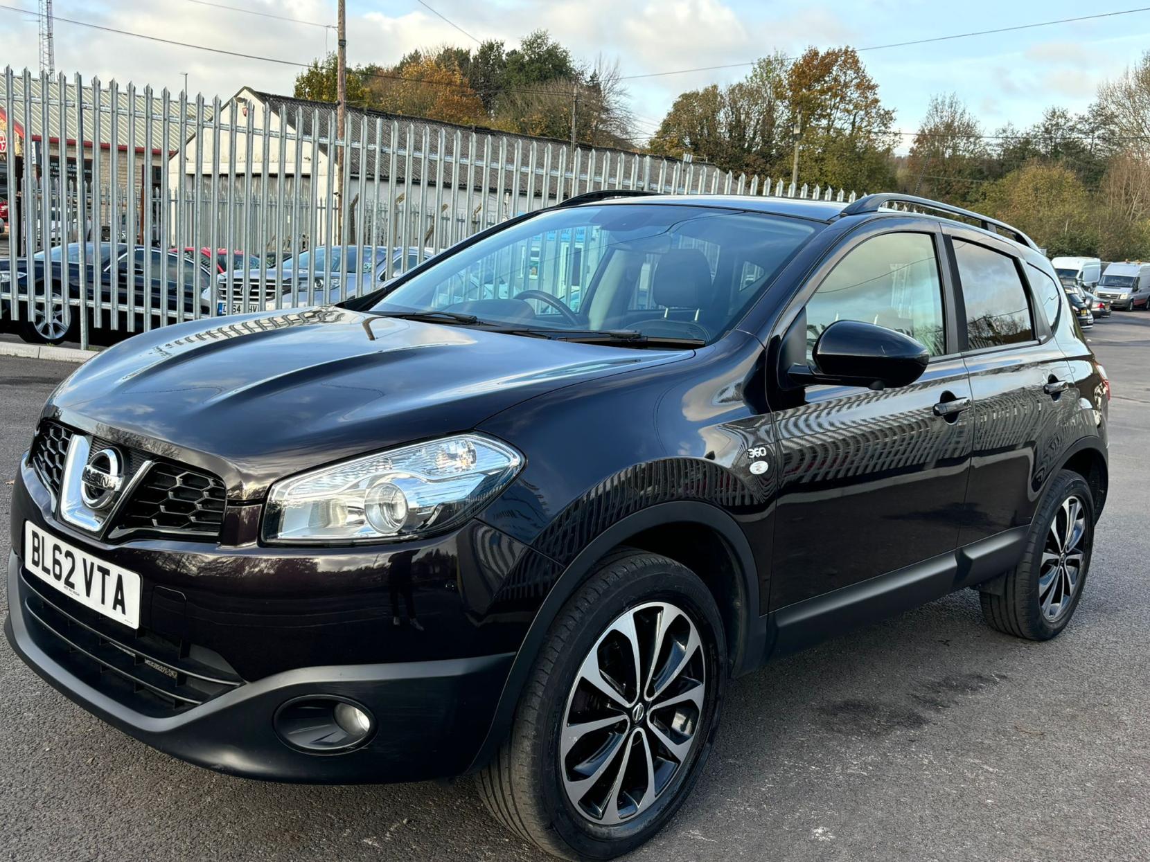 Nissan Qashqai 1.6 360 SUV 5dr Petrol Manual 2WD Euro 5 (117 ps)