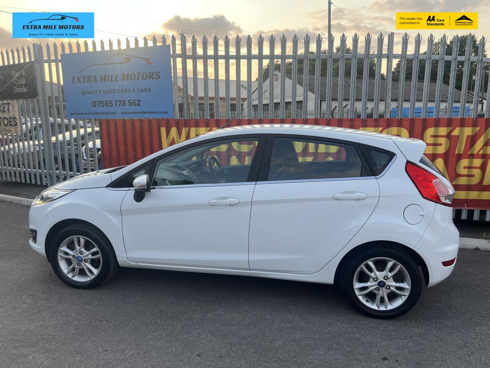 Ford Fiesta 1.0 Zetec Hatchback 5dr Petrol Manual Euro 6 (s/s) (80 ps)