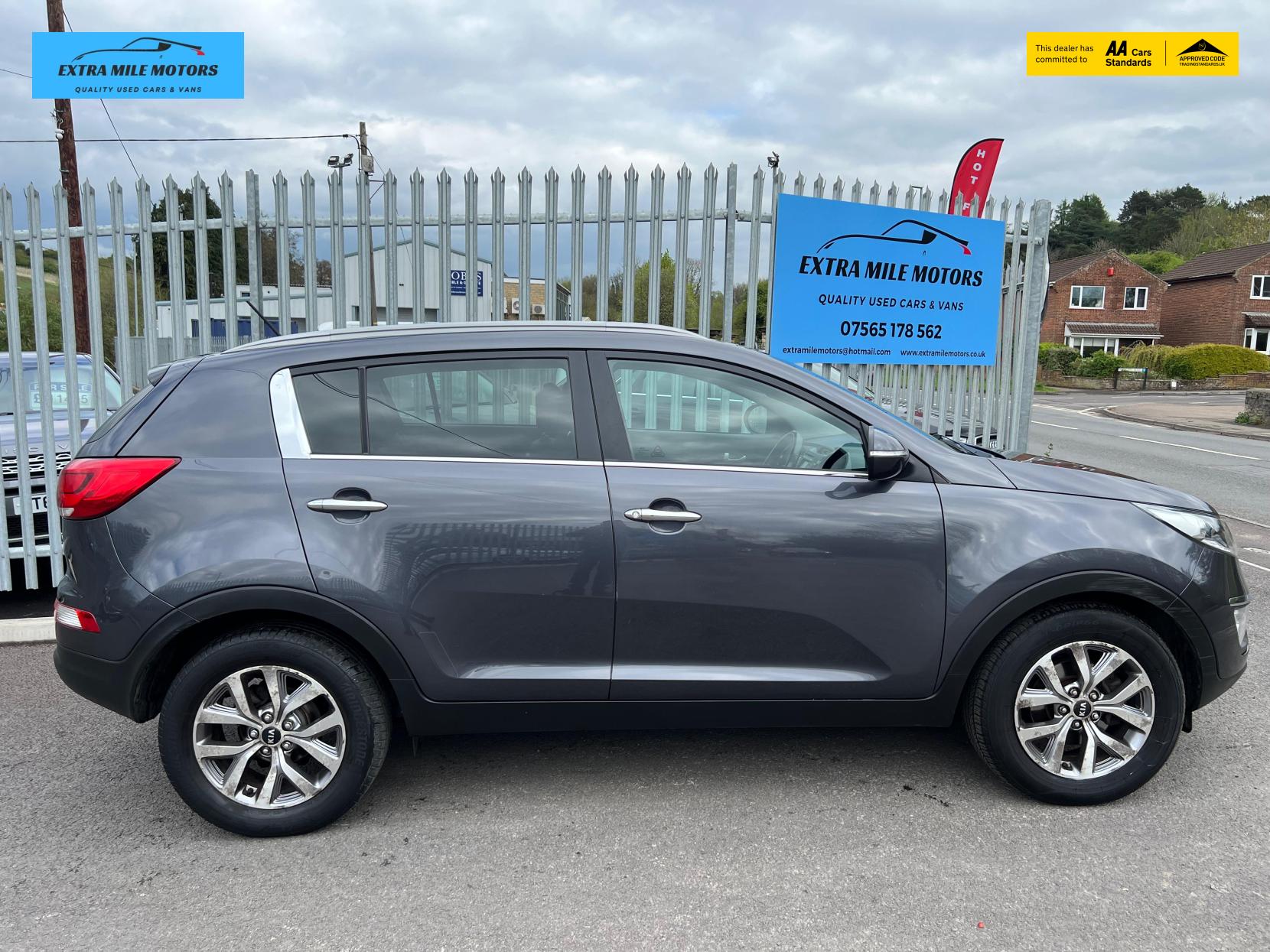 Kia Sportage 1.7 CRDi EcoDynamics 2 SUV 5dr Diesel Manual 2WD Euro 5 (s/s) (114 bhp)