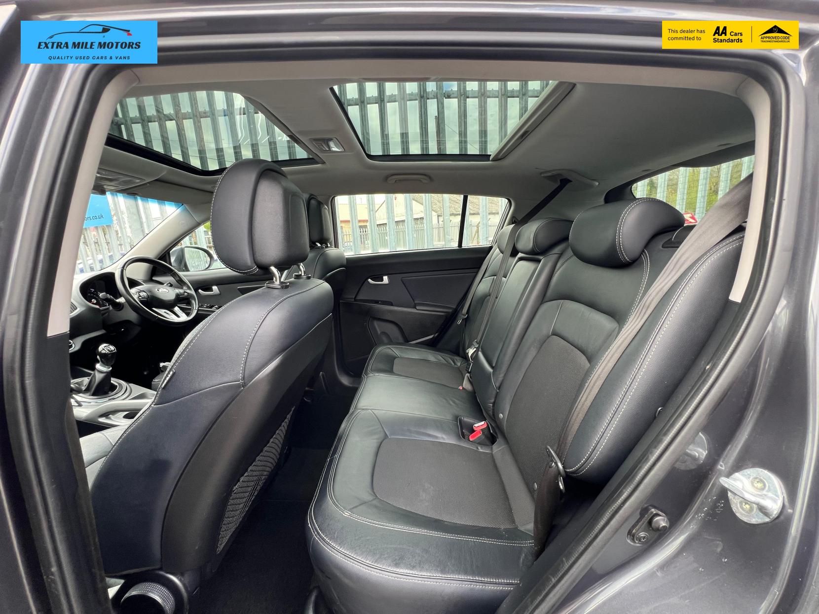 Kia Sportage 1.7 CRDi EcoDynamics 2 SUV 5dr Diesel Manual 2WD Euro 5 (s/s) (114 bhp)