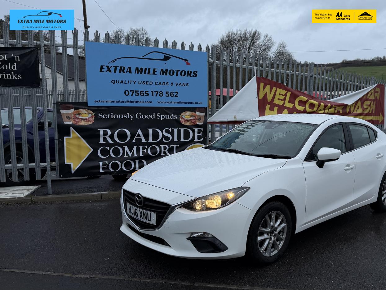 Mazda Mazda3 2.0 SKYACTIV-G SE Fastback 4dr Petrol Manual Euro 5 (s/s) (120 ps)