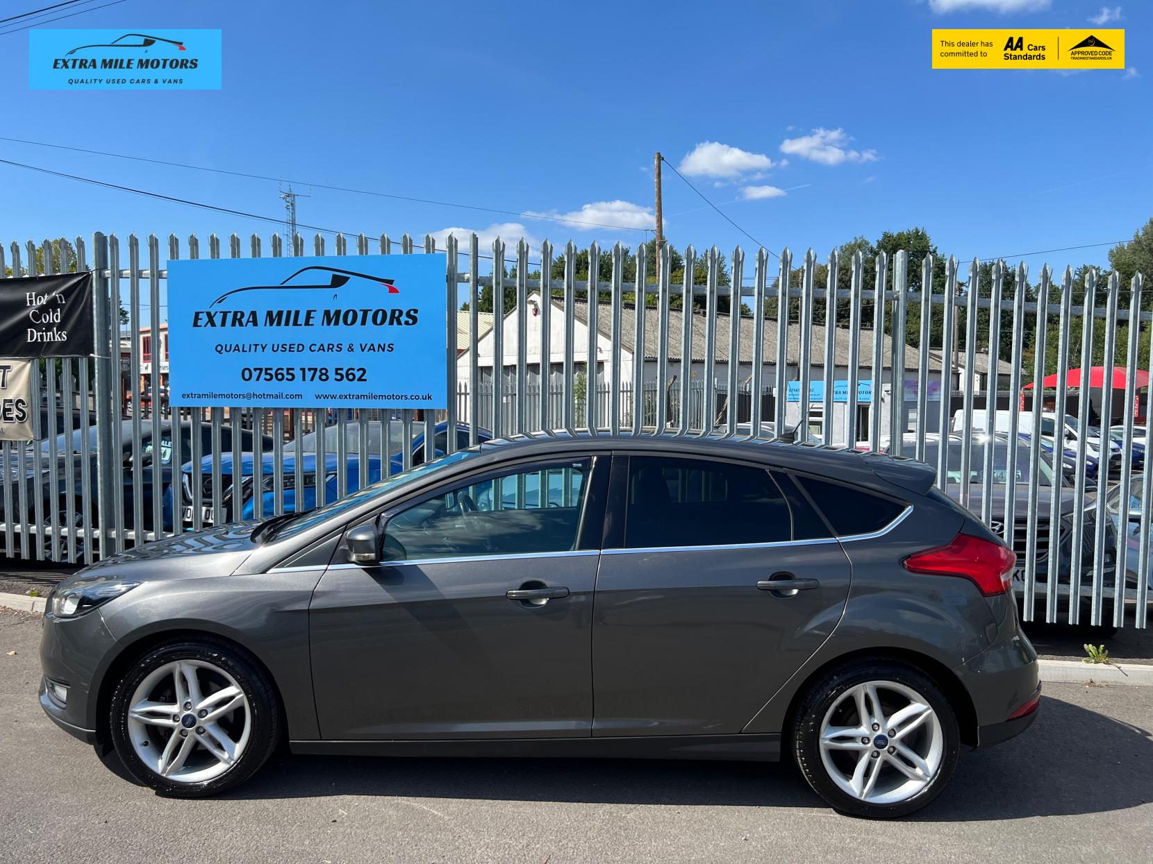 Ford Focus 1.0T EcoBoost Zetec Hatchback 5dr Petrol Manual Euro 6 (s/s) (125 ps)
