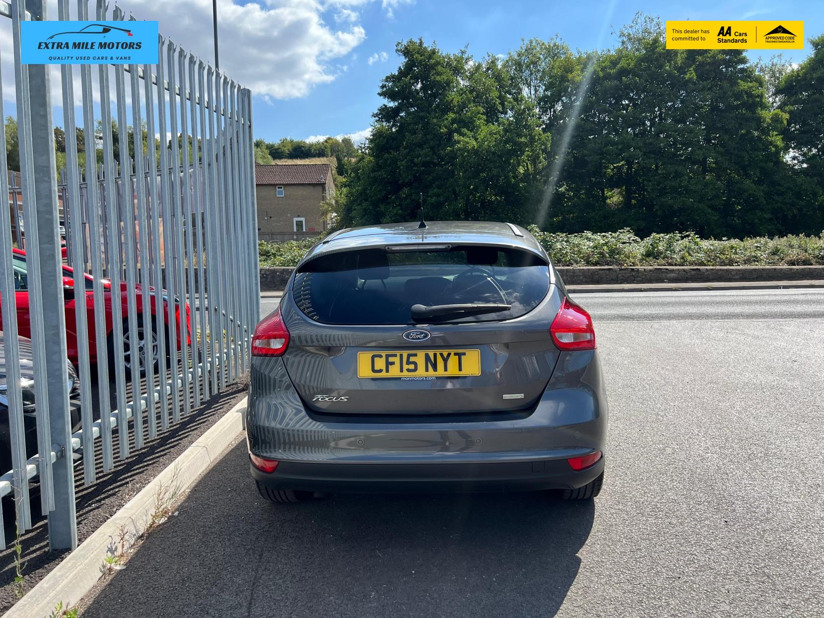 Ford Focus 1.0T EcoBoost Zetec Hatchback 5dr Petrol Manual Euro 6 (s/s) (125 ps)
