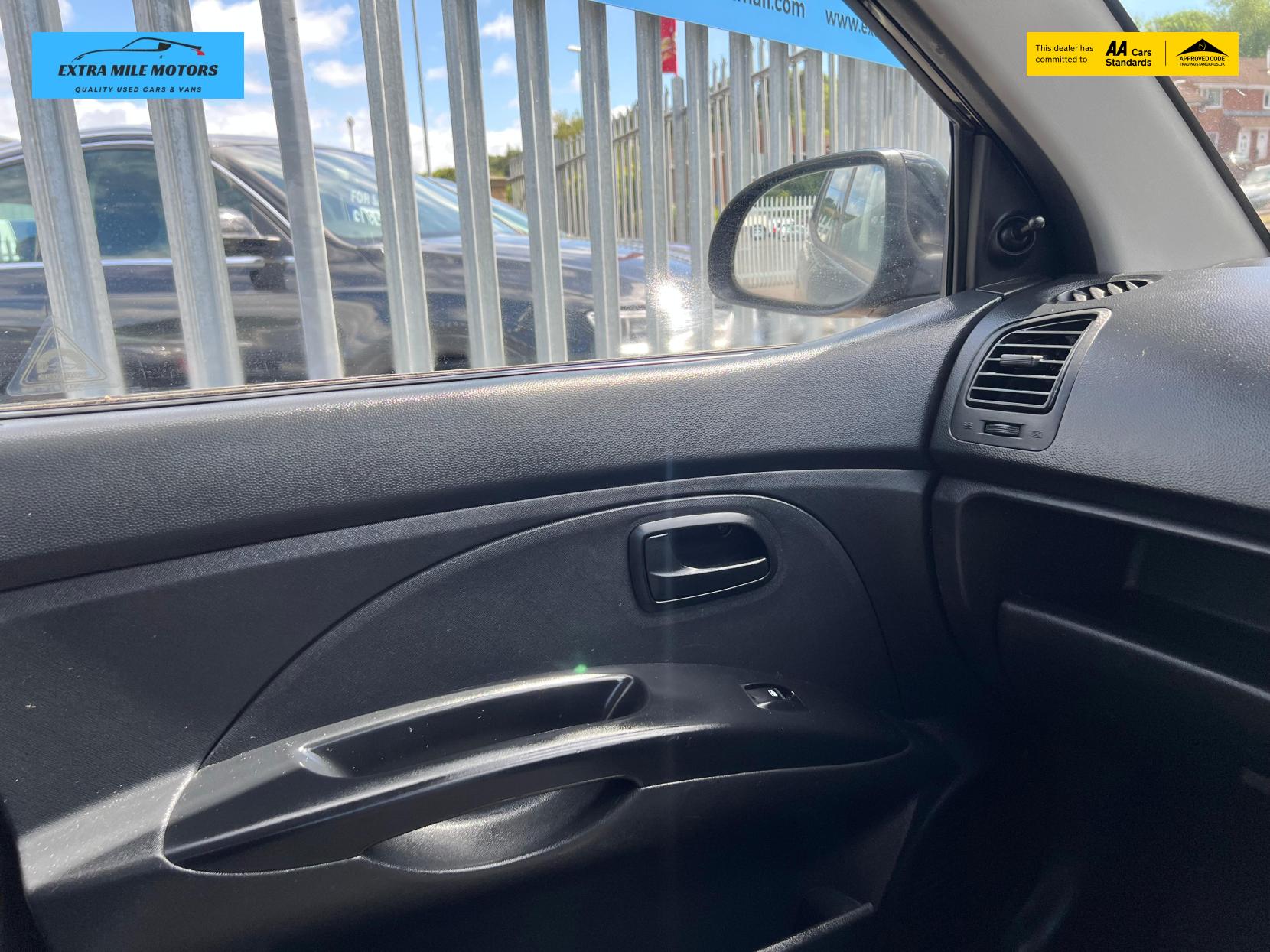 Kia Picanto 1.1 Graphite Hatchback 5dr Petrol Manual (114 g/km, 64 bhp)