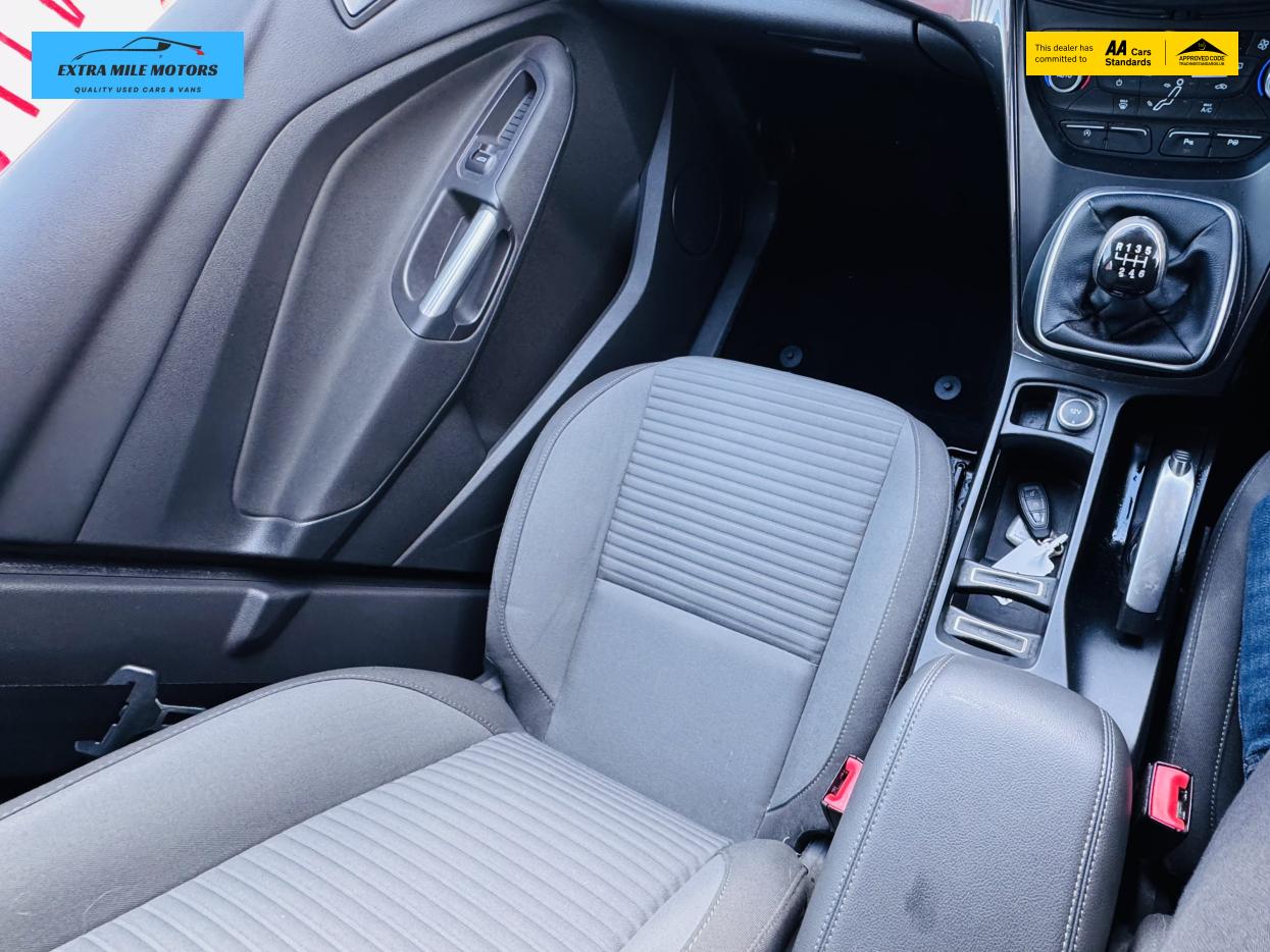 Ford C-Max 1.0T EcoBoost Titanium MPV 5dr Petrol Manual Euro 6 (s/s) (125 ps)