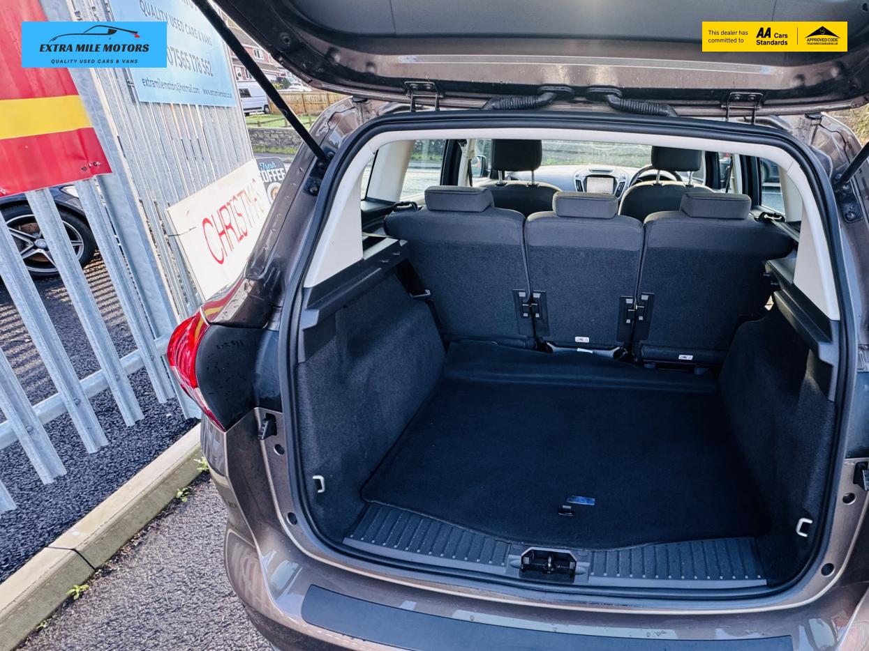 Ford C-Max 1.0T EcoBoost Titanium MPV 5dr Petrol Manual Euro 6 (s/s) (125 ps)