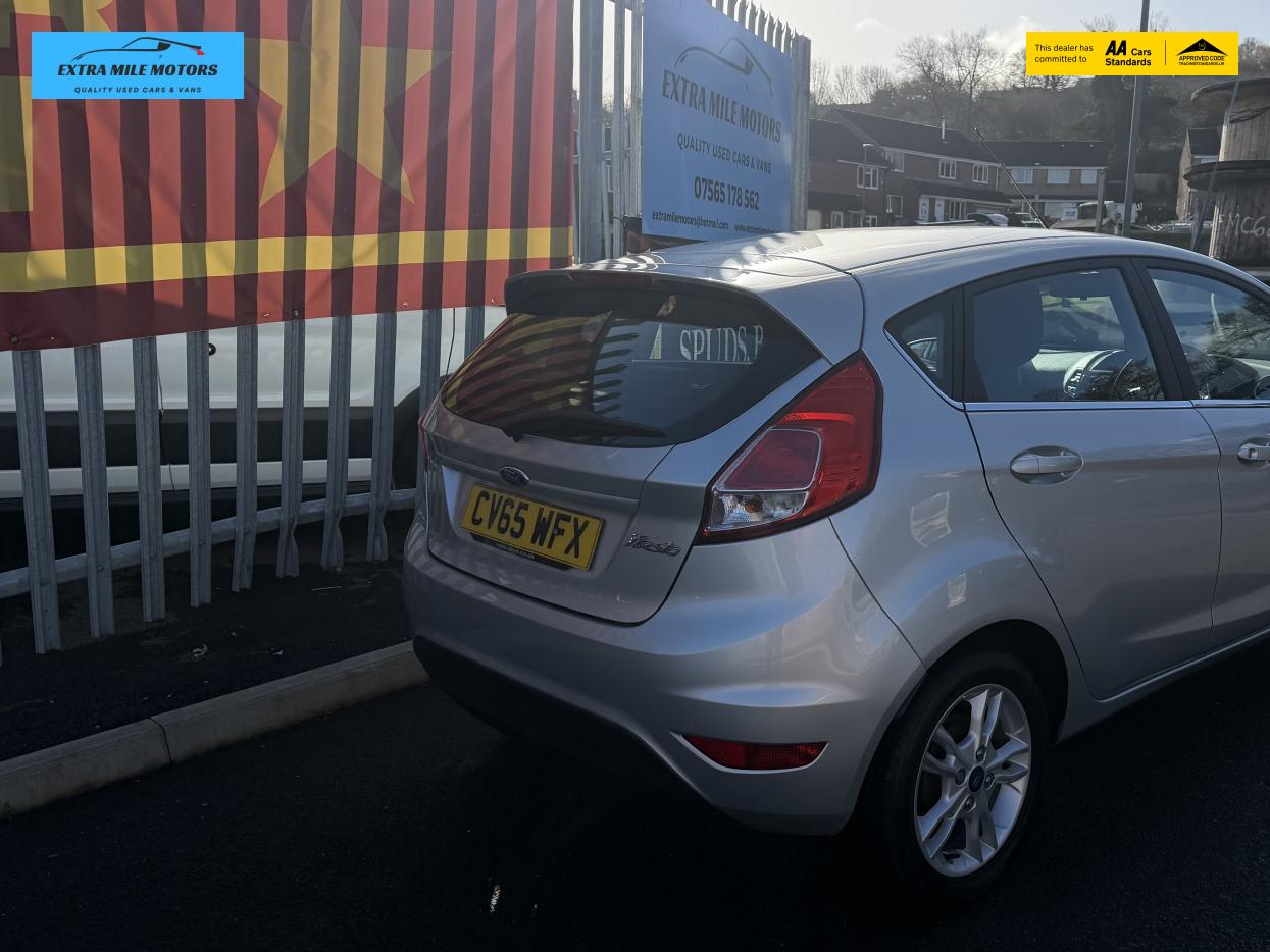Ford Fiesta 1.25 Zetec Hatchback 5dr Petrol Manual Euro 6 (82 ps)