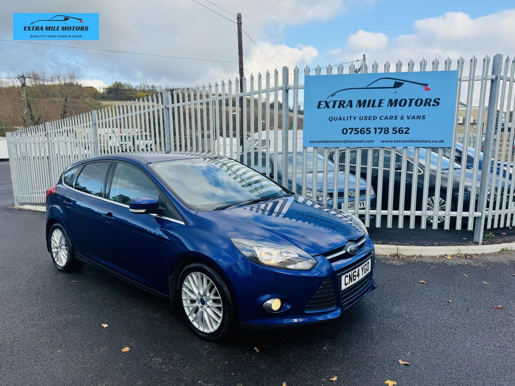 Ford Focus 1.0T EcoBoost Zetec Navigator Hatchback 5dr Petrol Manual Euro 5 (s/s) (125 ps)