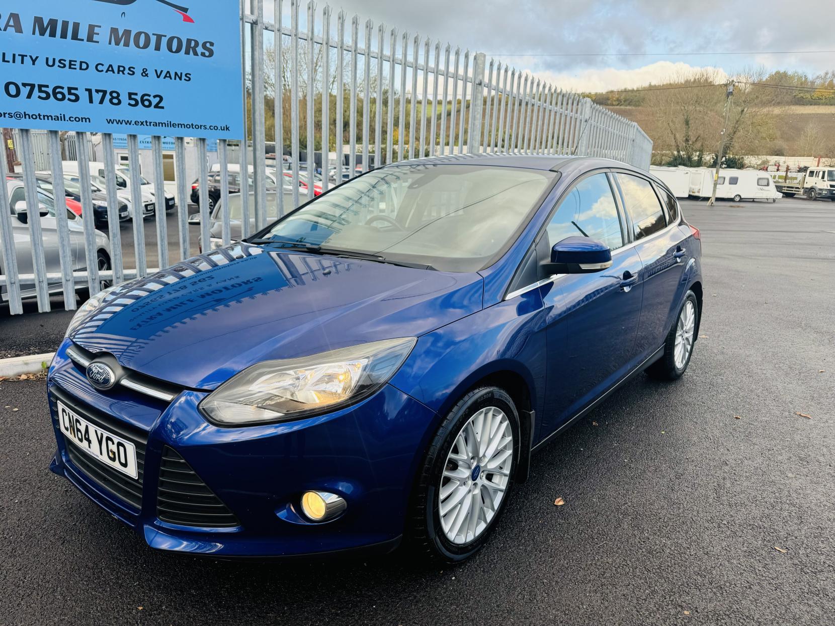 Ford Focus 1.0T EcoBoost Zetec Navigator Hatchback 5dr Petrol Manual Euro 5 (s/s) (125 ps)