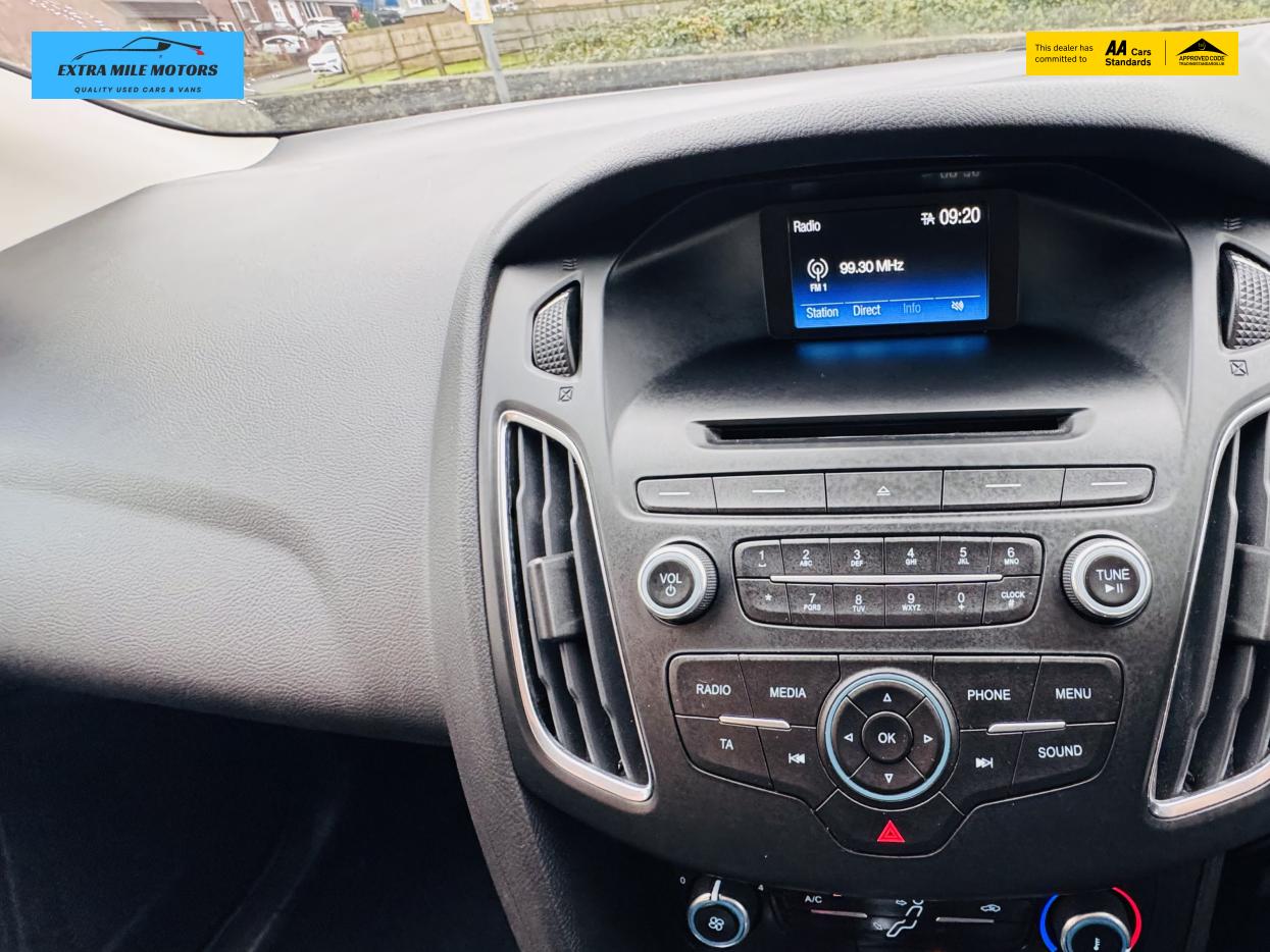 Ford Focus 1.5 TDCi ECOnetic Style Hatchback 5dr Diesel Manual Euro 6 (s/s) (105 ps)