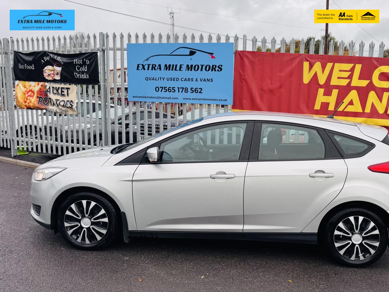 Ford Focus 1.5 TDCi ECOnetic Style Hatchback 5dr Diesel Manual Euro 6 (s/s) (105 ps)