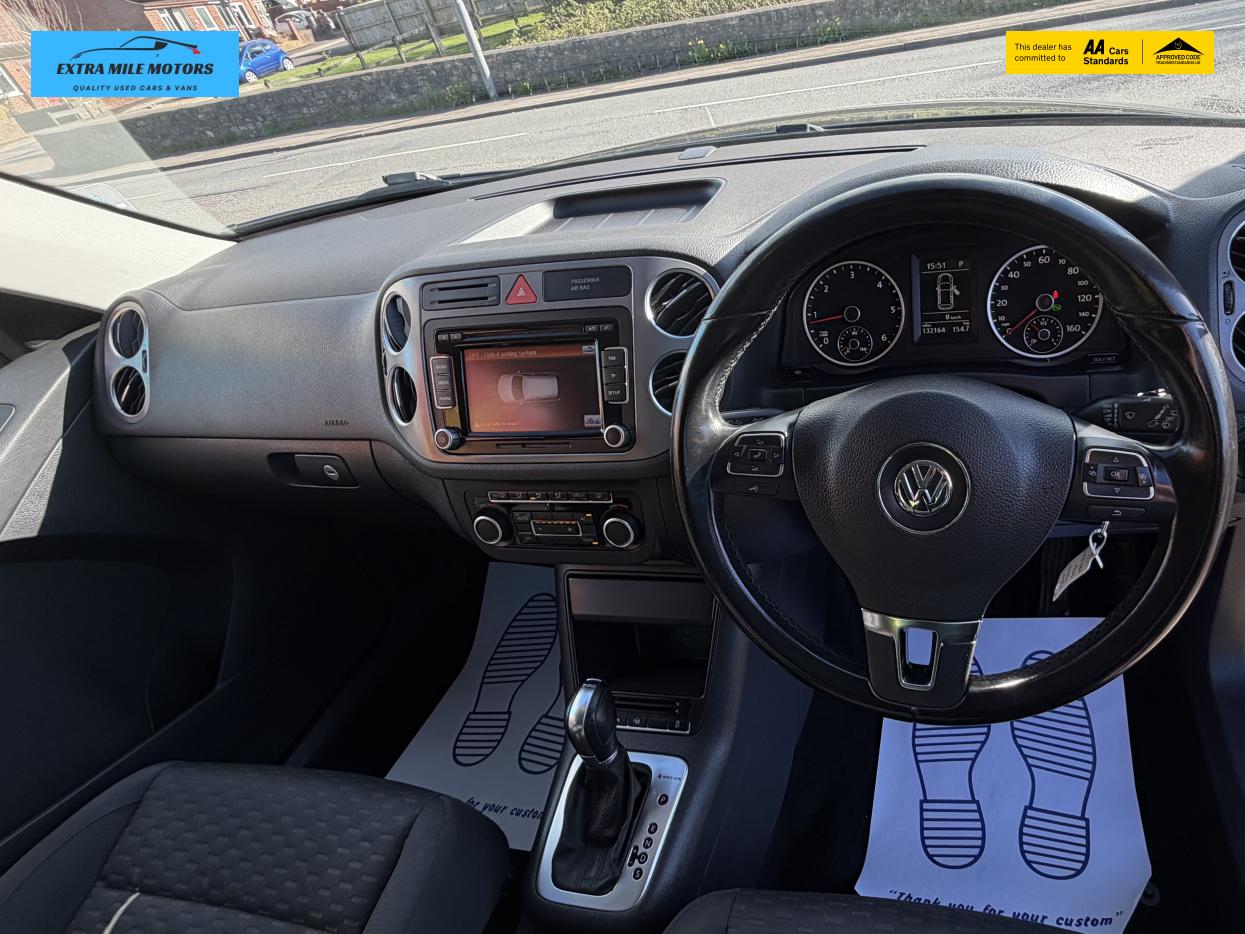 Volkswagen Tiguan 2.0 TDI Match SUV 5dr Diesel DSG 4WD Euro 5 (140 ps)